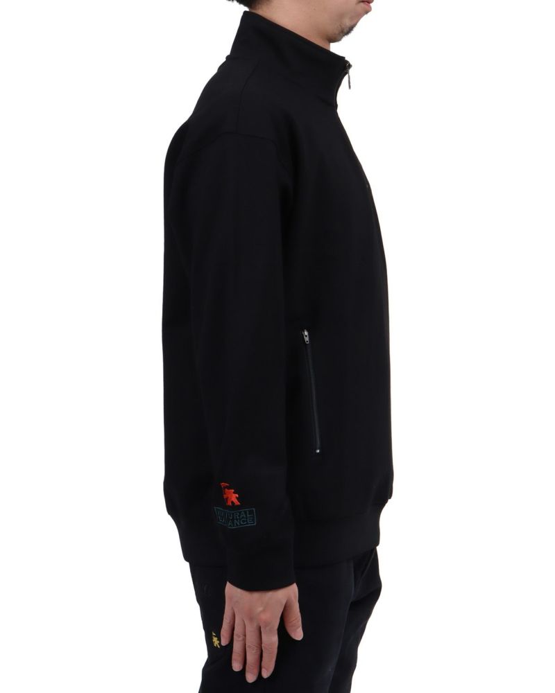 ブラック：174cm62kg(Lサイズ着用)