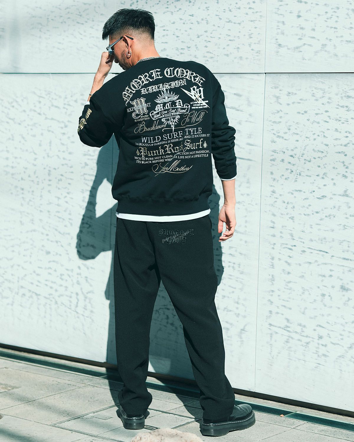 ブラック:183cm(Lサイズ着用)