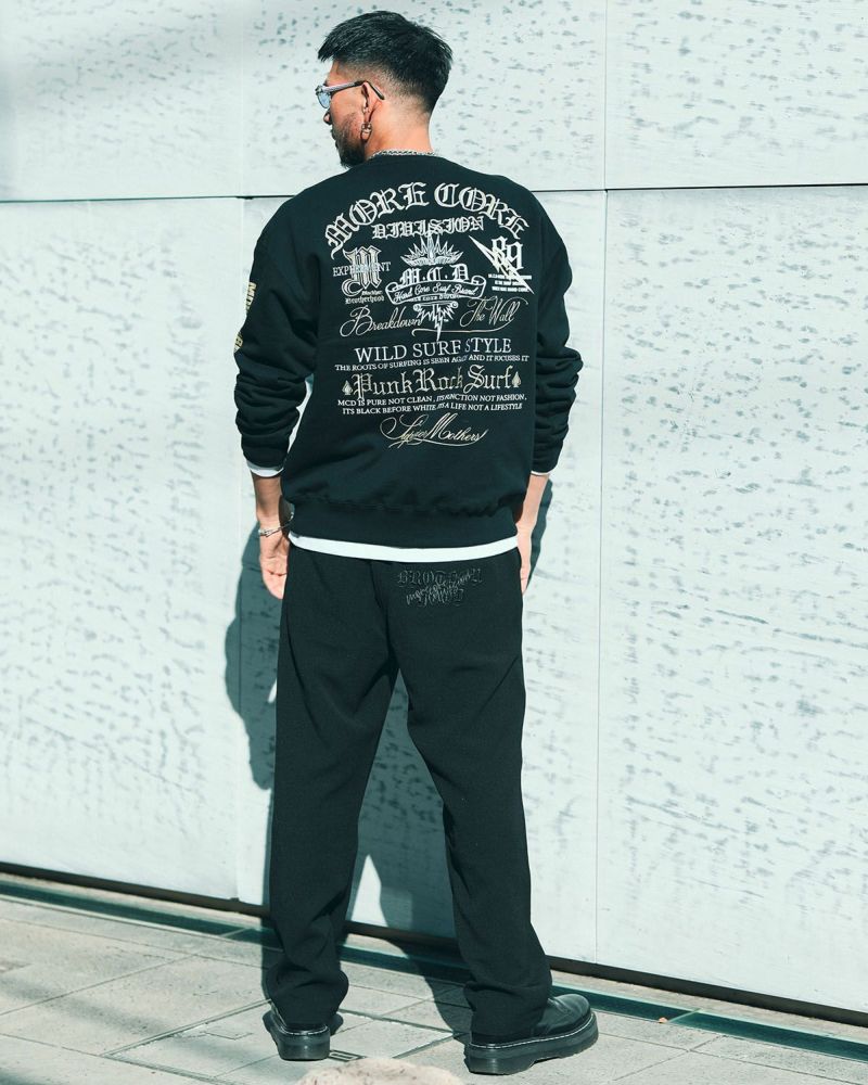 ブラック:183cm(Lサイズ着用)