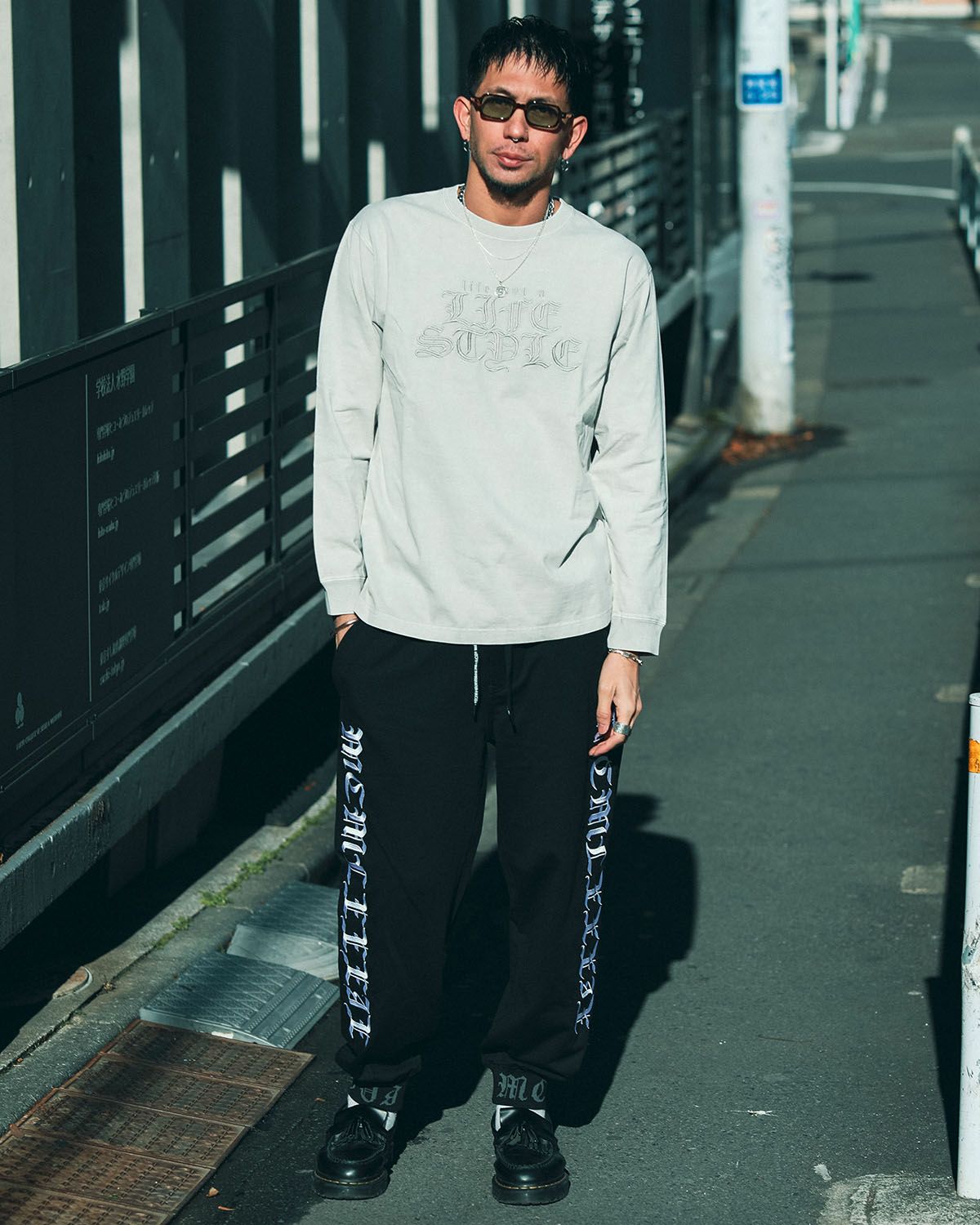 ライトグレー:183cm(Lサイズ着用)