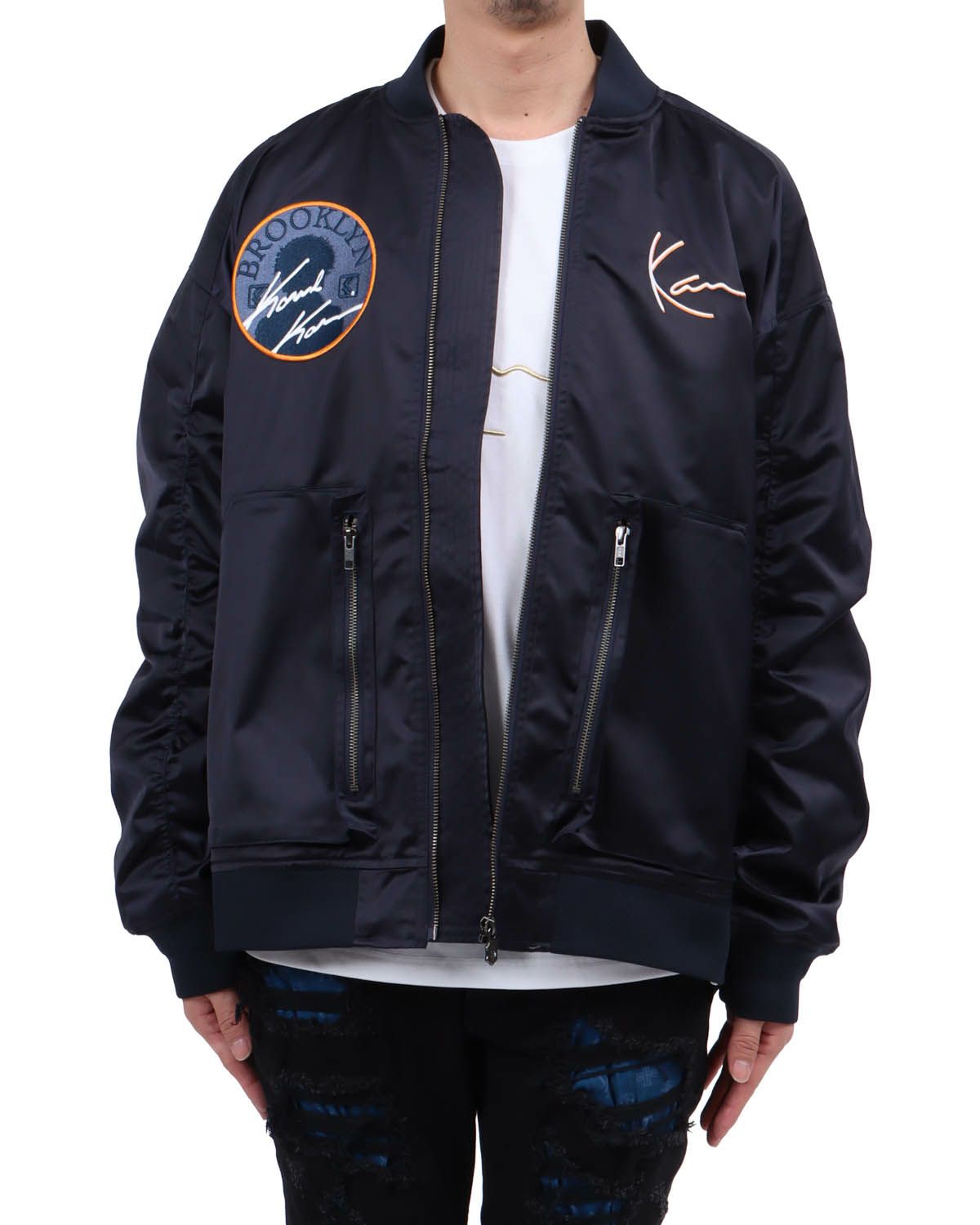 ネイビー：174cm62kg(Lサイズ着用)