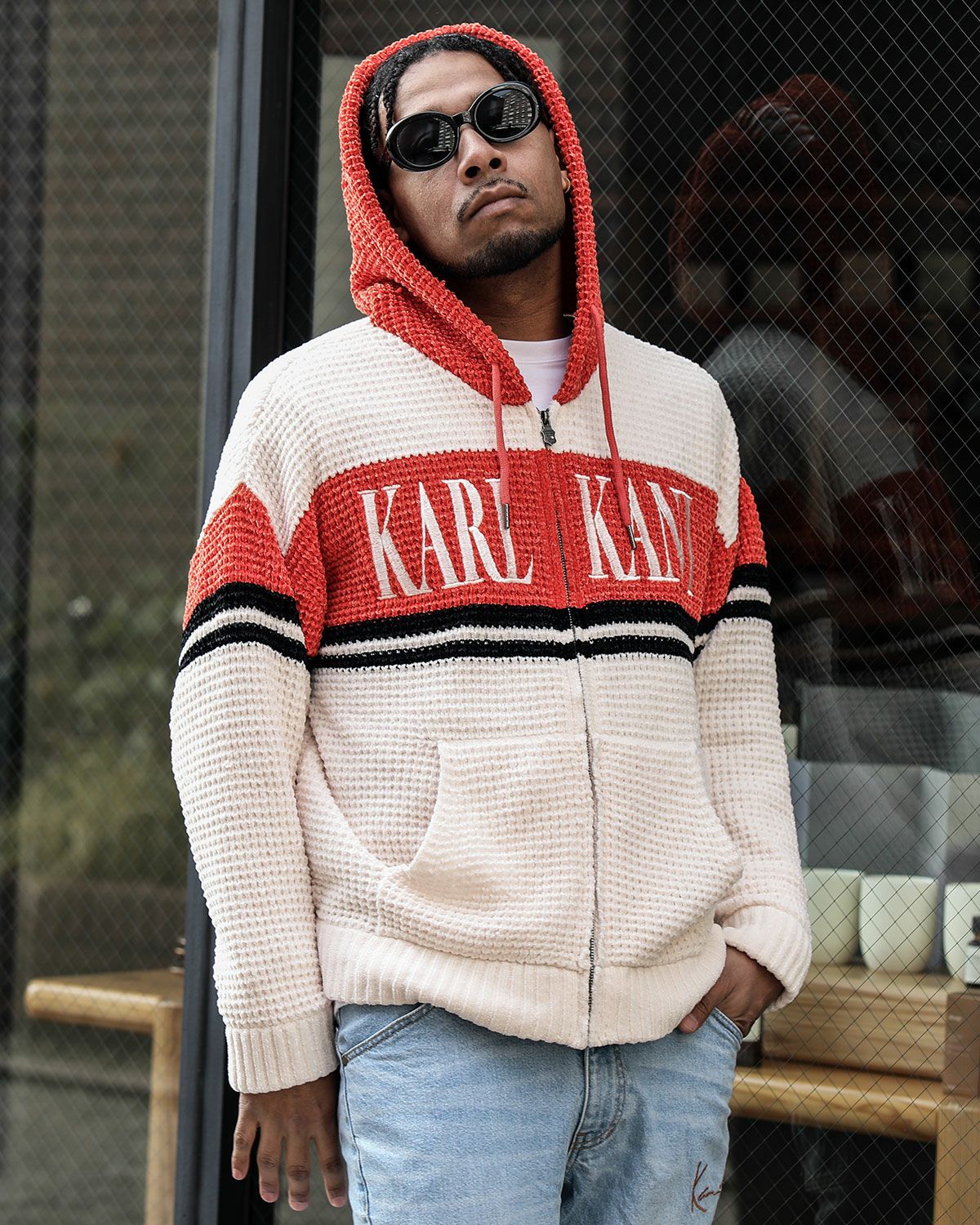 ホワイト：183cm(Lサイズ着用)