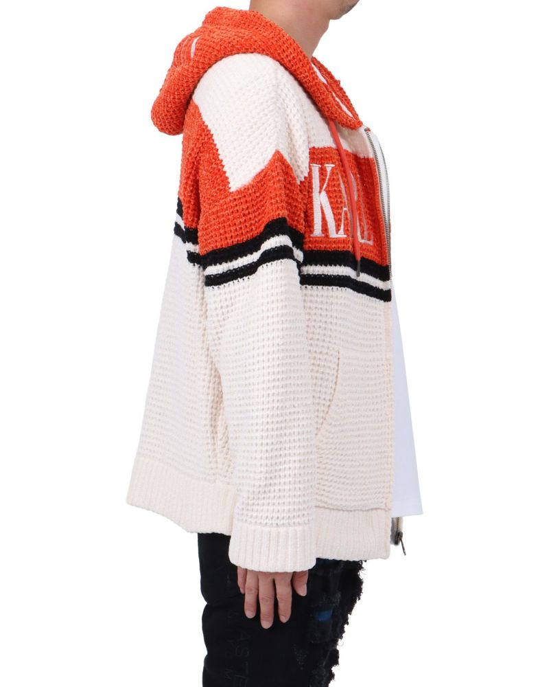 ホワイト：174cm62kg(Lサイズ着用)