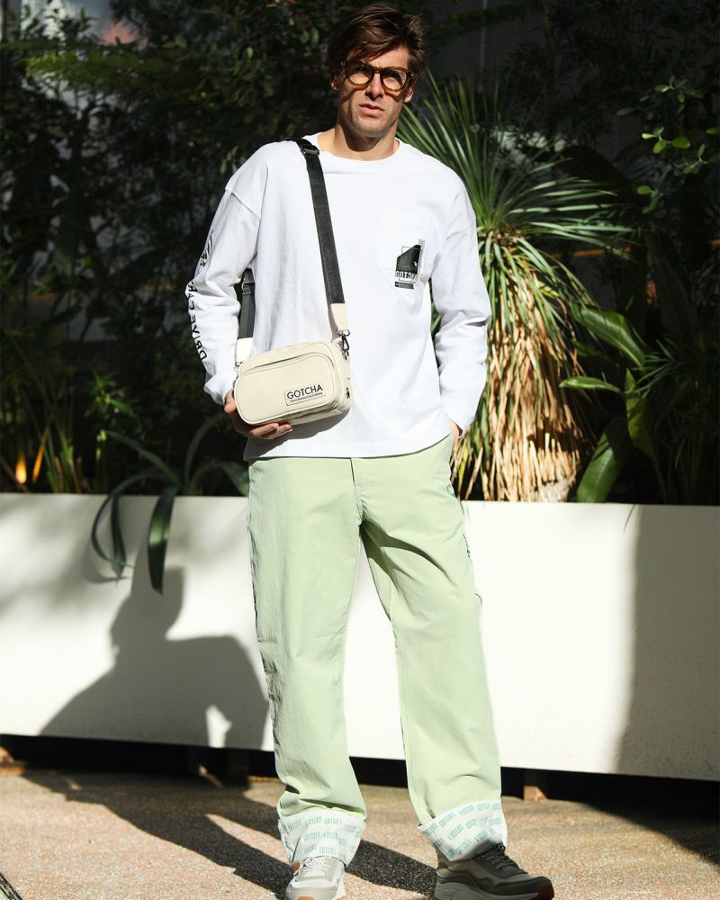 ミントグリーン：183cm/70kg(Lサイズ着用)