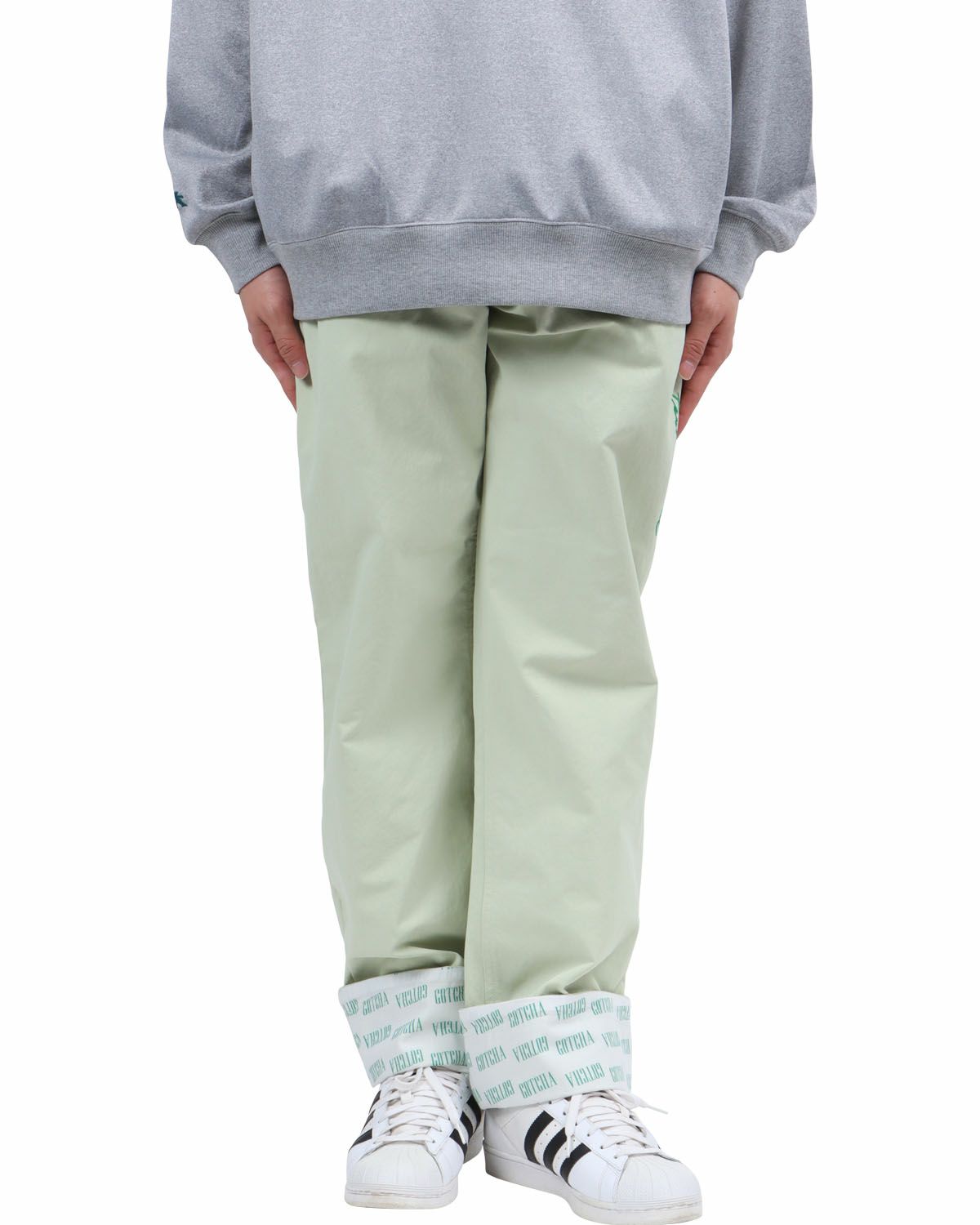 ミントグリーン：174cm62kg(Lサイズ着用)