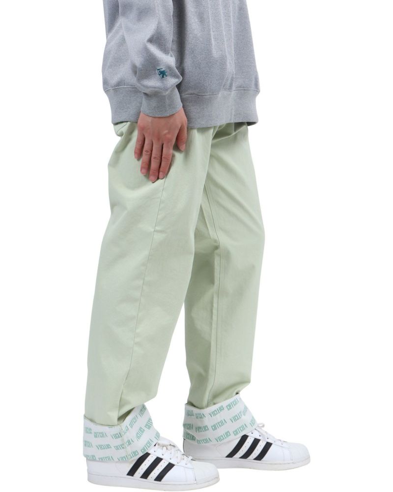 ミントグリーン：174cm62kg(Lサイズ着用)