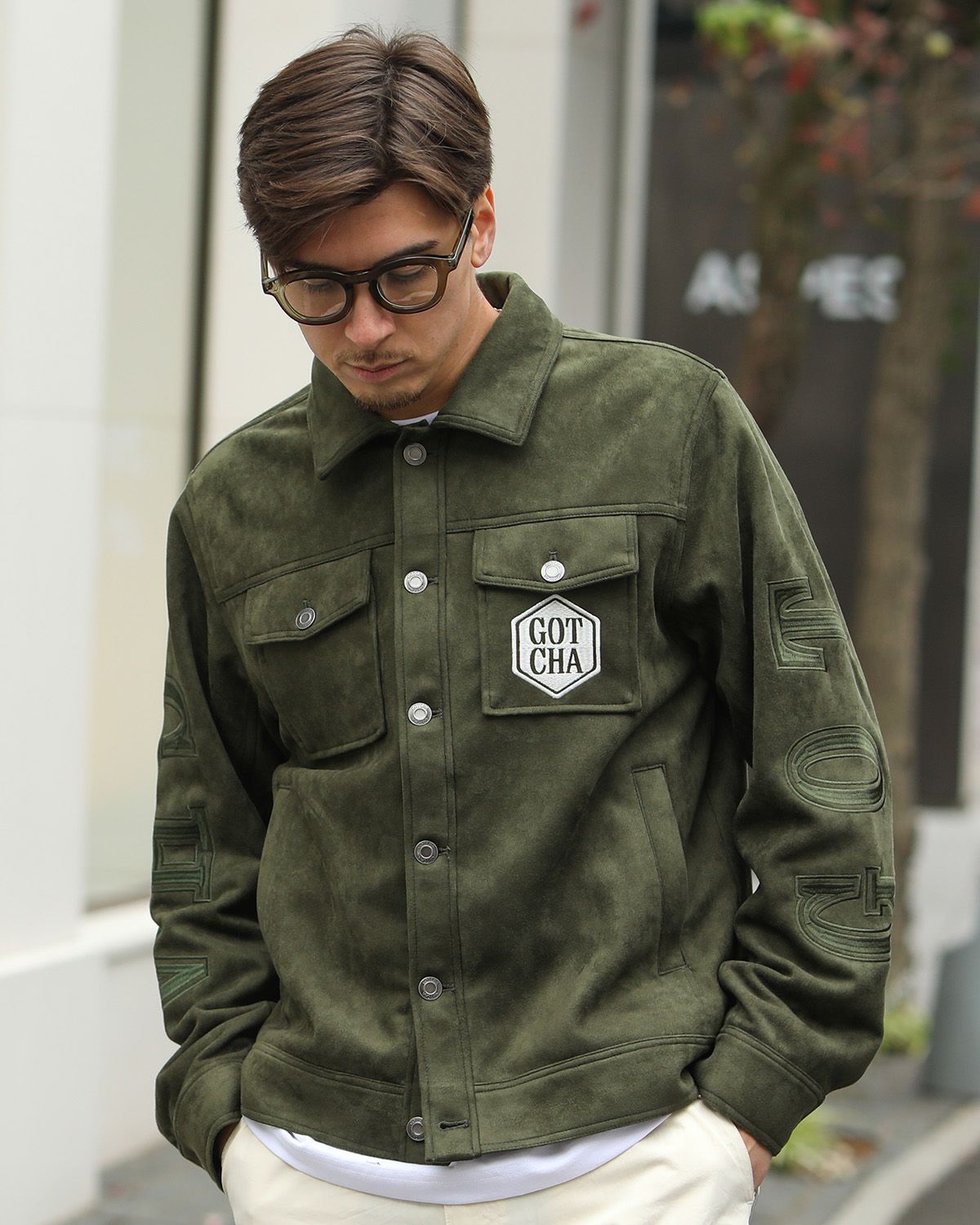 カーキ：180cm/70kg(Lサイズ着用)