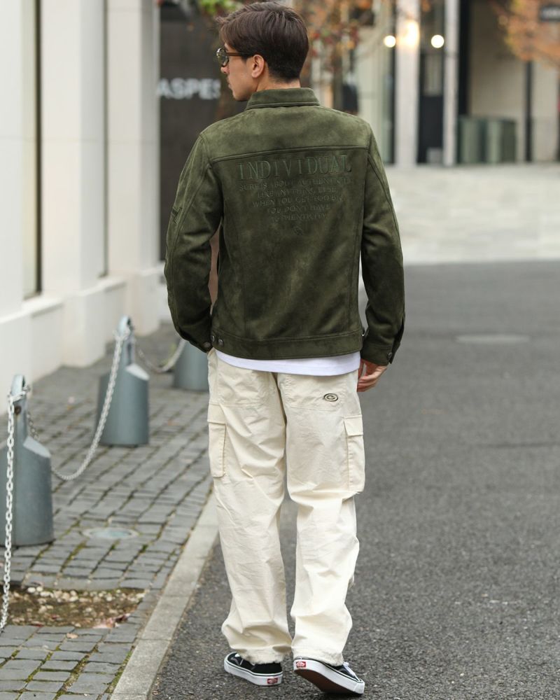 カーキ：180cm/70kg(Lサイズ着用)