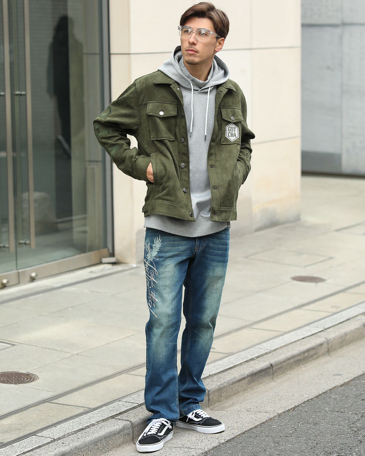 カーキ：180cm/70kg(Lサイズ着用)