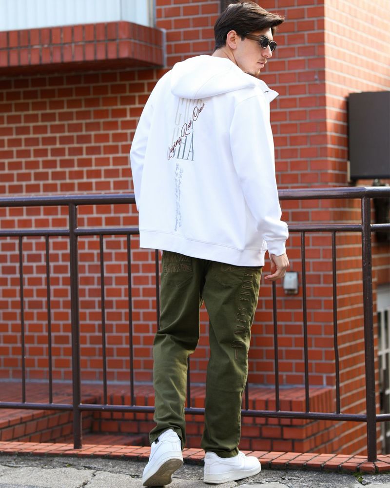 ホワイト：180cm/70kg(Lサイズ着用)