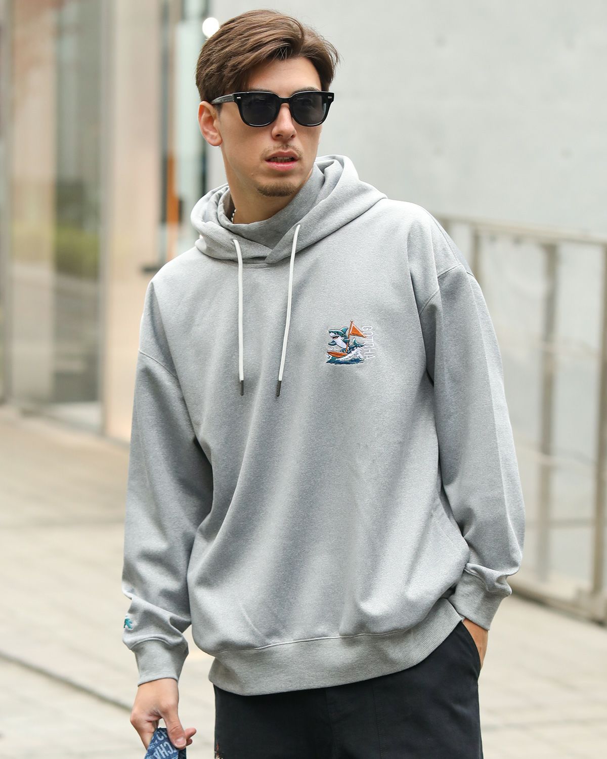 杢グレー：180cm/70kg(Lサイズ着用)