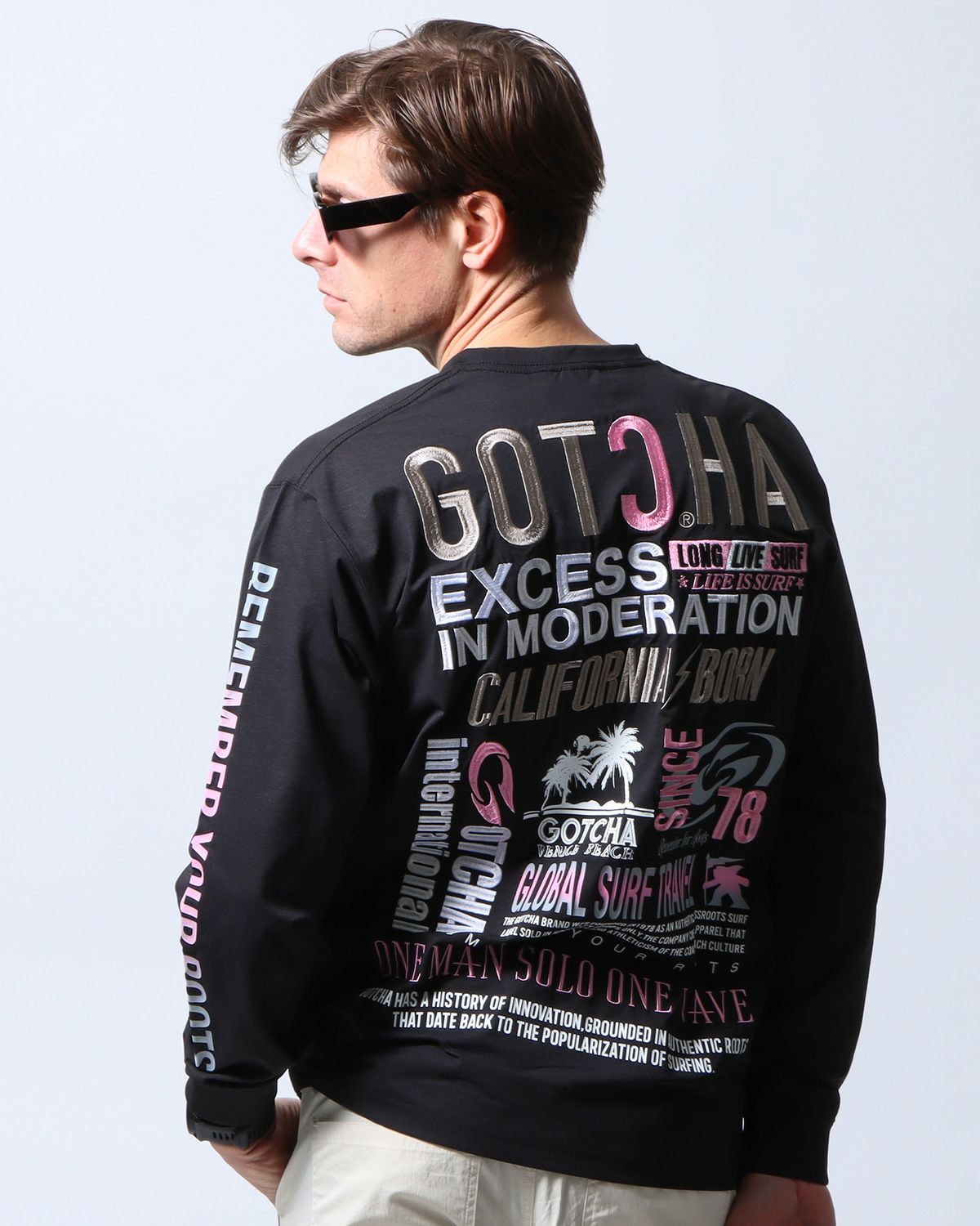 ブラック：183cm/70kg(Lサイズ着用)