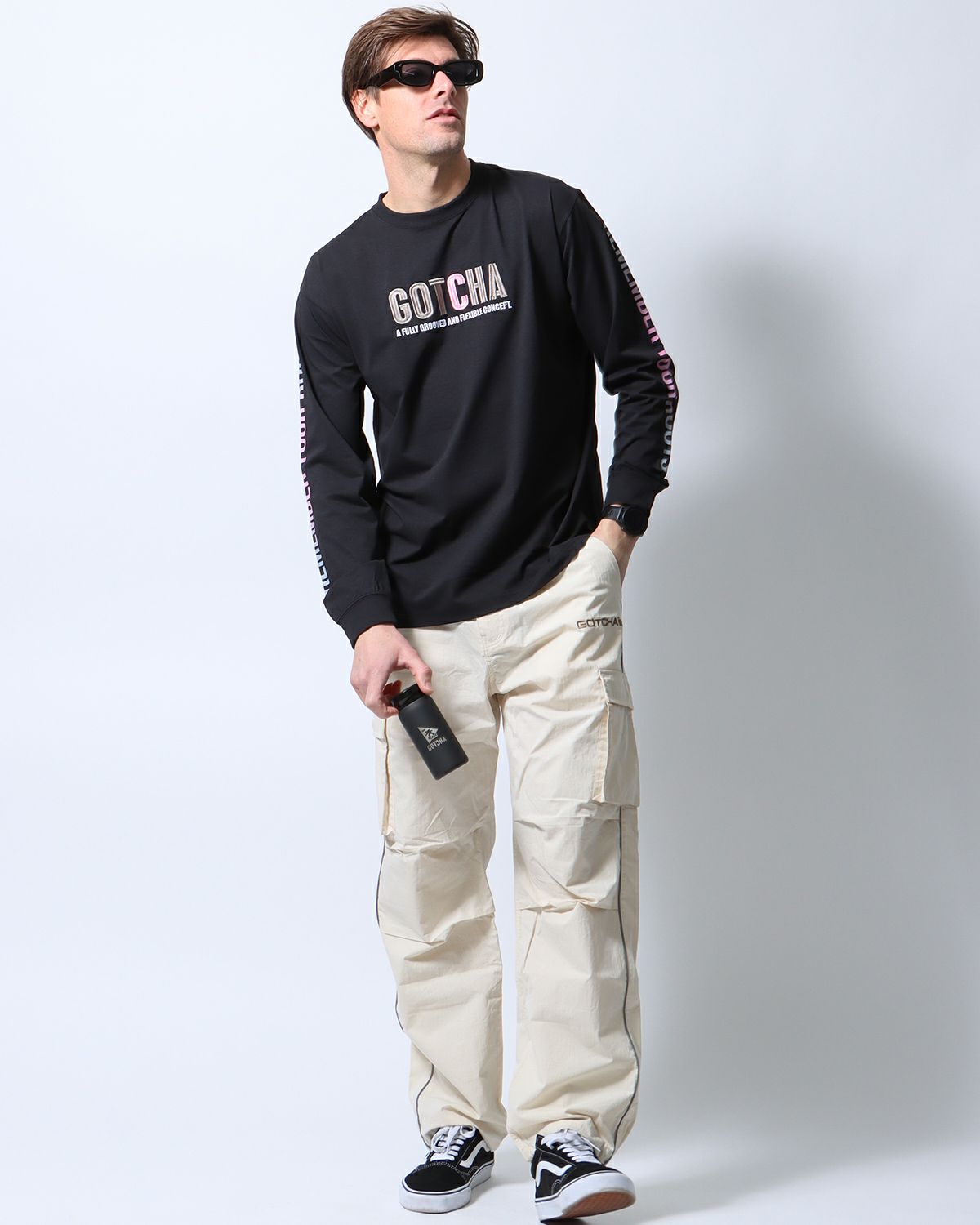 ブラック：183cm/70kg(Lサイズ着用)