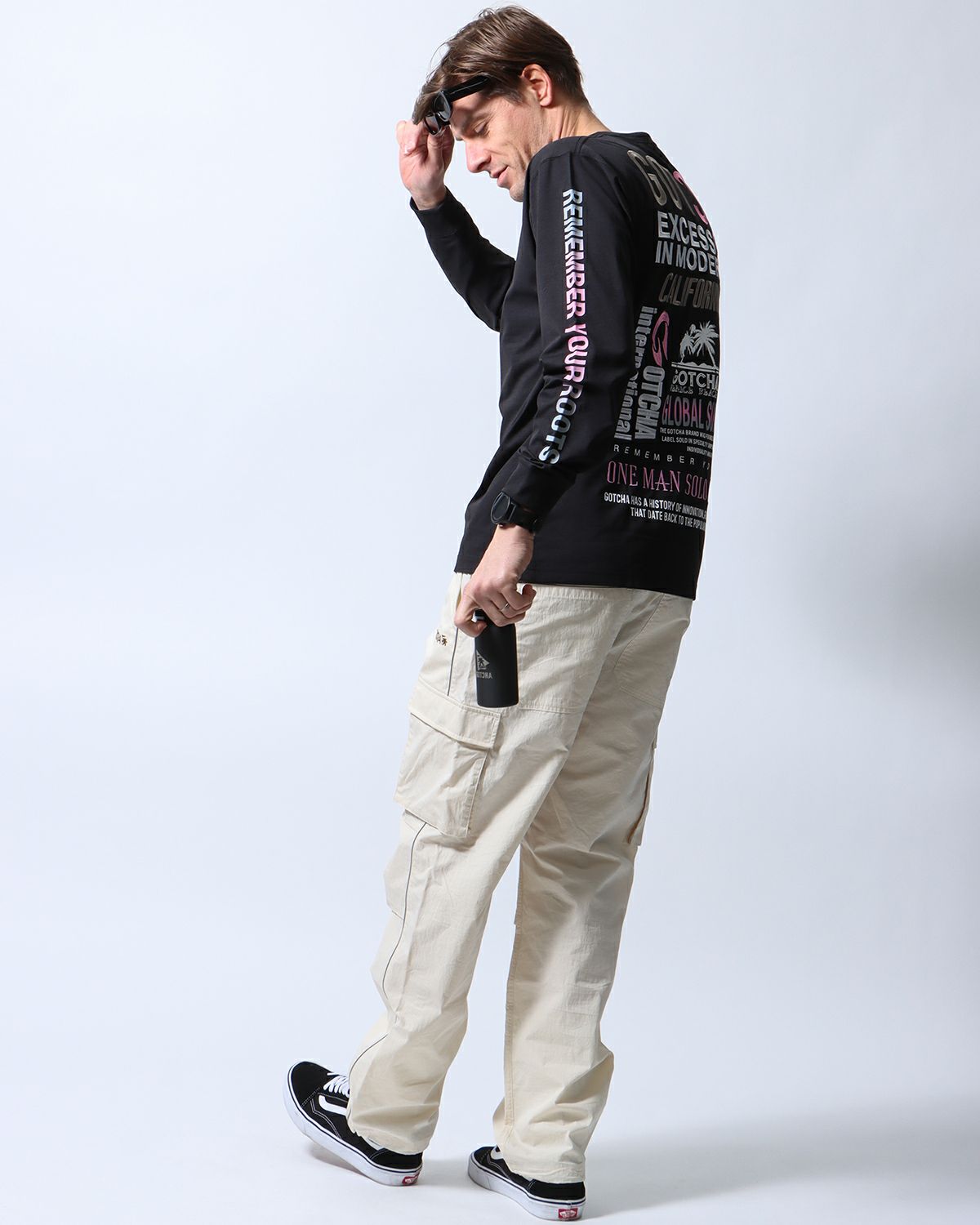 ブラック：183cm/70kg(Lサイズ着用)