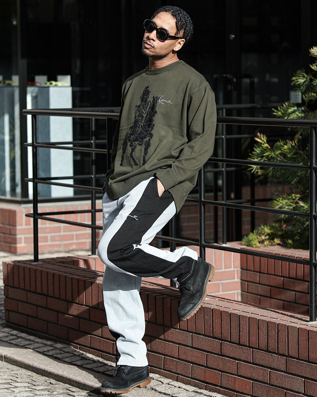 ブラック：183cm(Lサイズ着用)