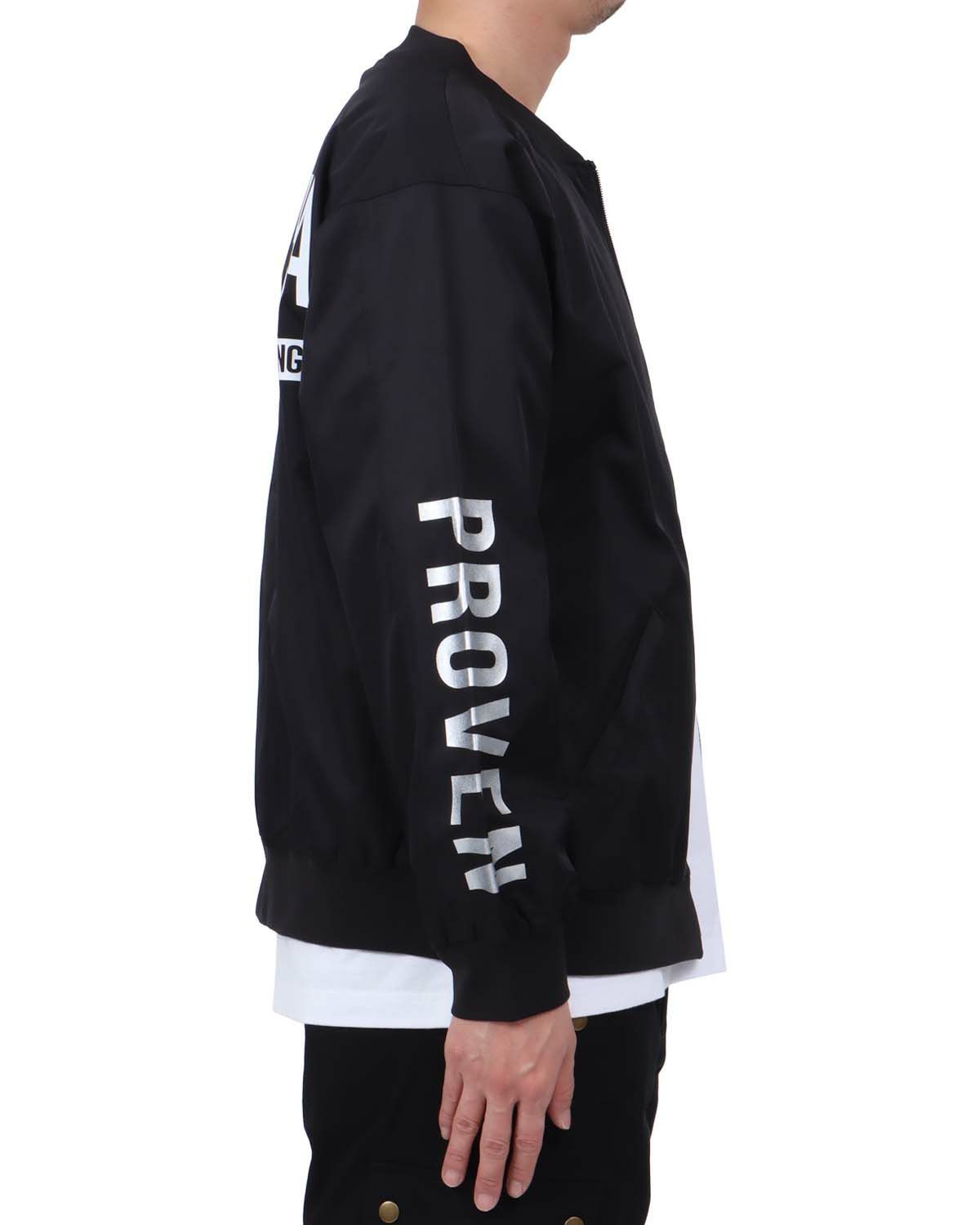 ブラック：174cm62kg(Lサイズ着用)