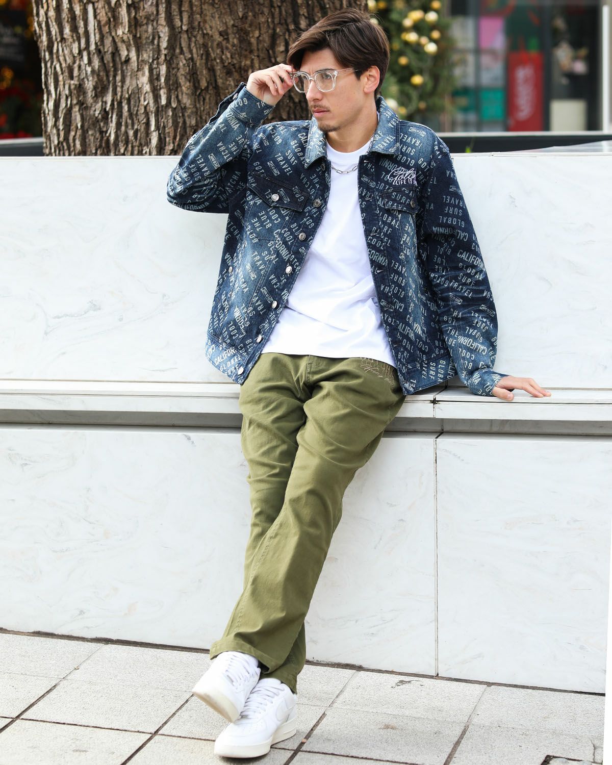 インディゴ：180cm/70kg(Lサイズ着用)