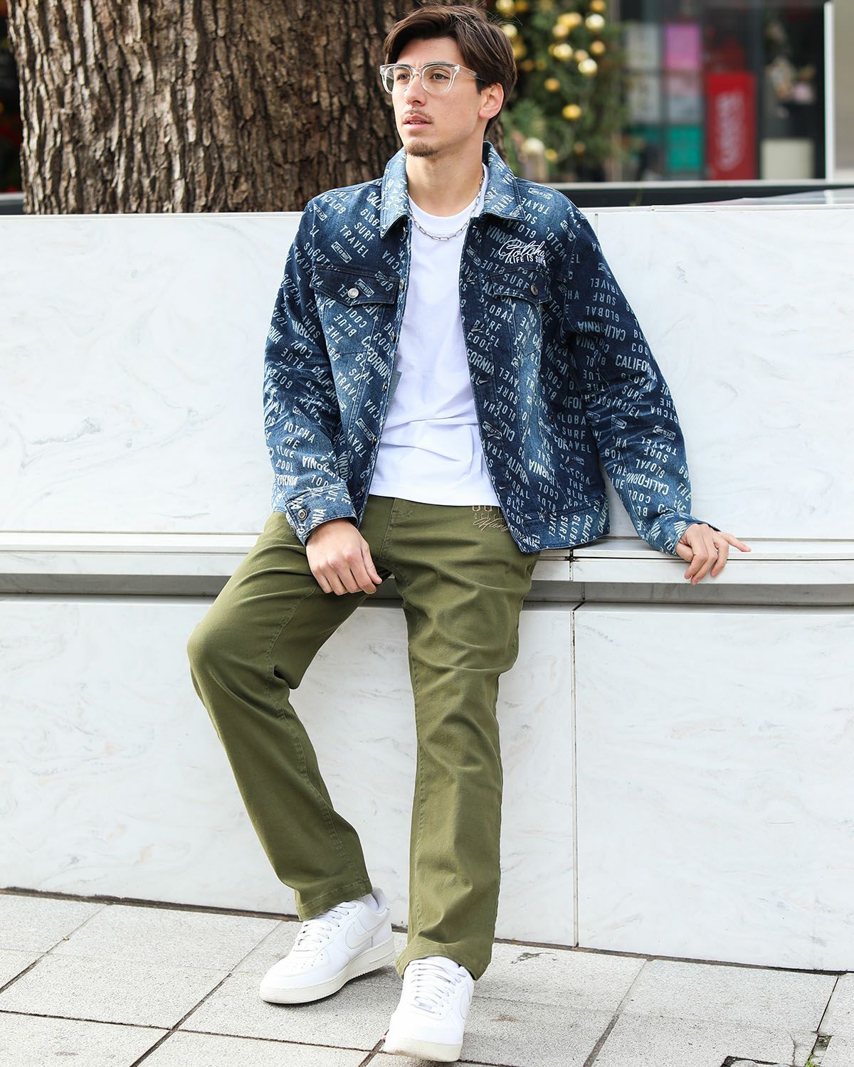 インディゴ：180cm/70kg(Lサイズ着用)