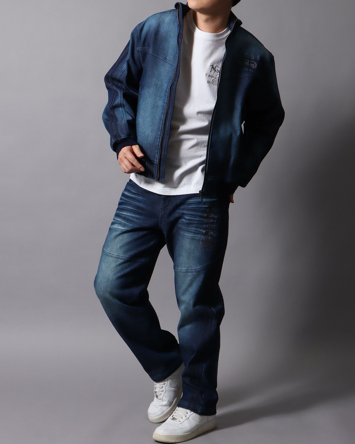 インディゴ：178cm/75kg(Lサイズ着用)