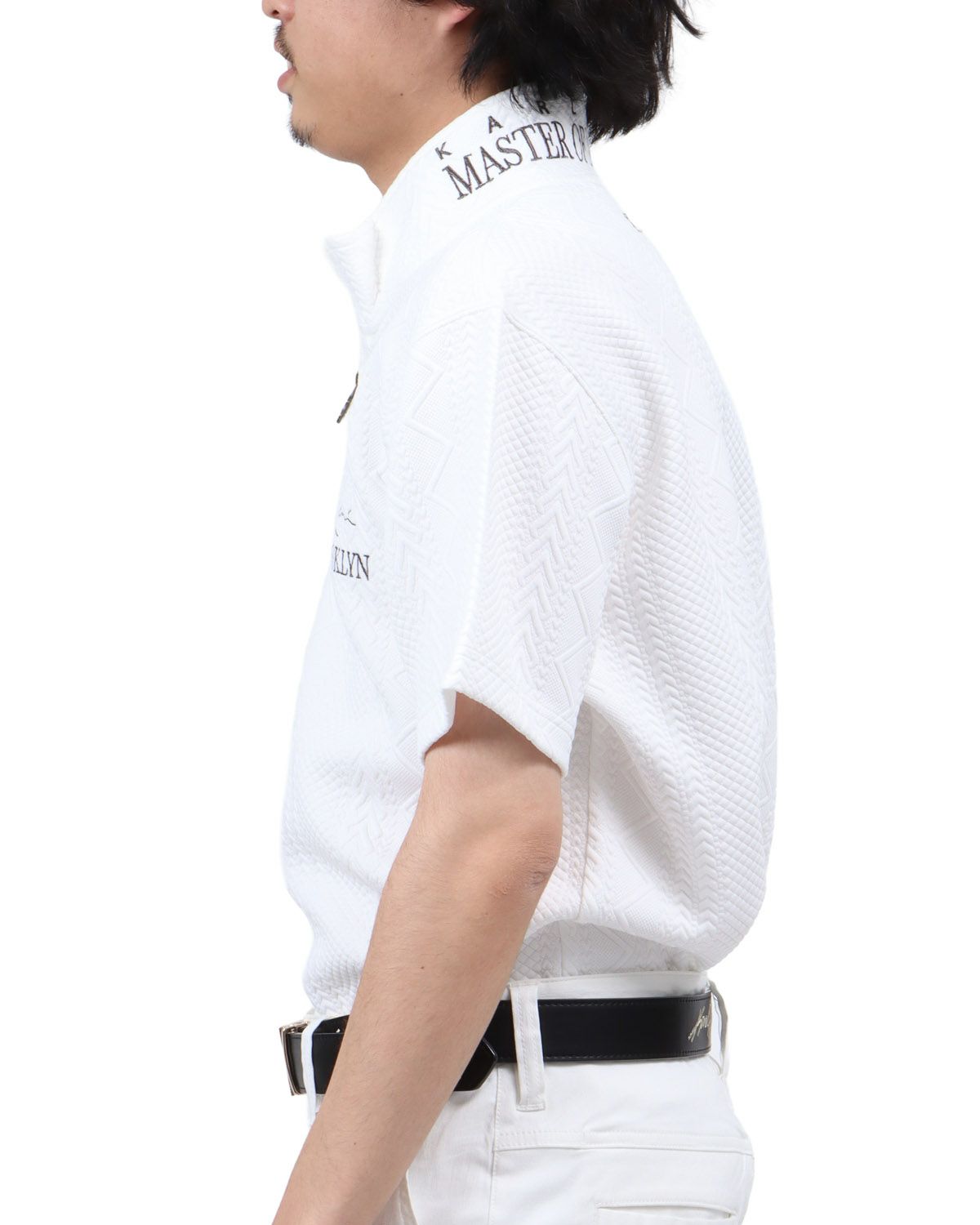 ホワイト：173cm63kg(Lサイズ着用)