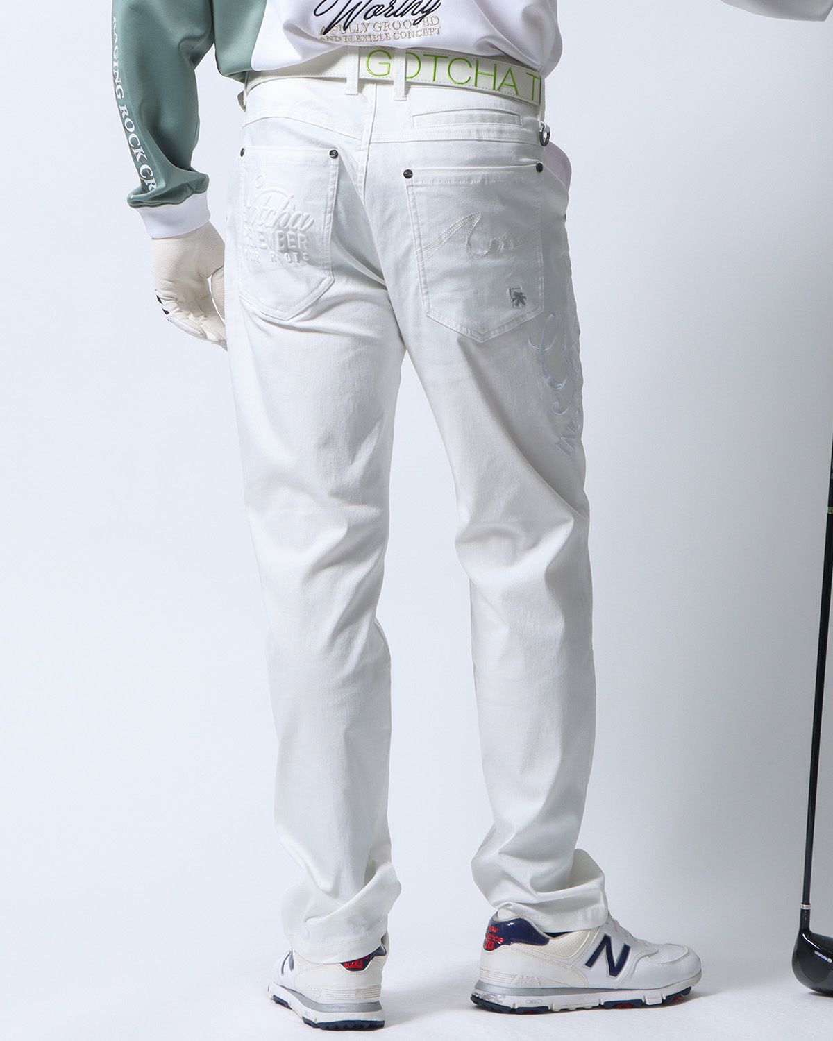 ホワイト：180cm/70kg(Lサイズ着用)