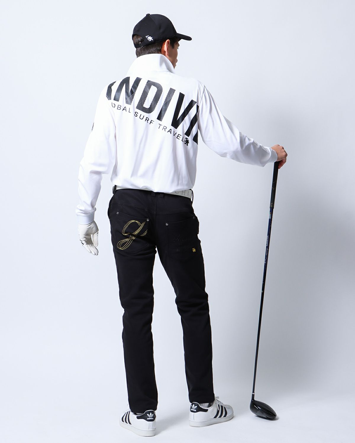 ホワイト：180cm/70kg(Lサイズ着用)