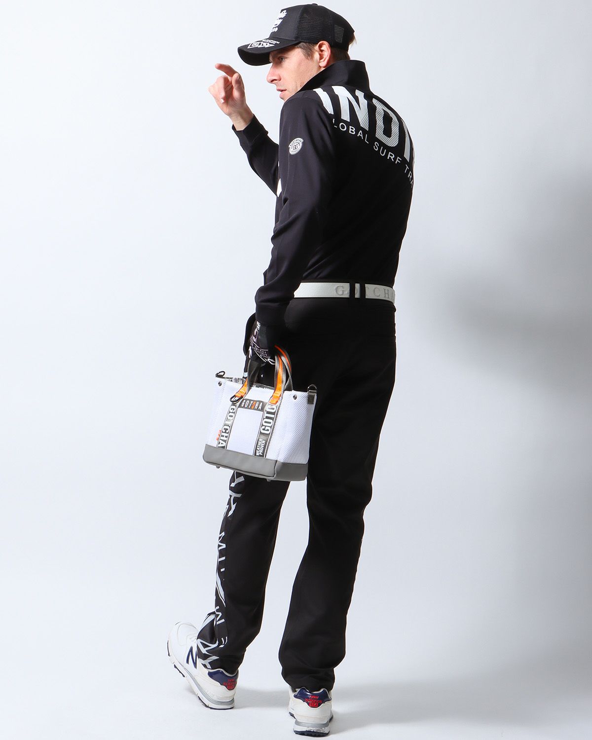 ブラック：183cm/70kg(Lサイズ着用)