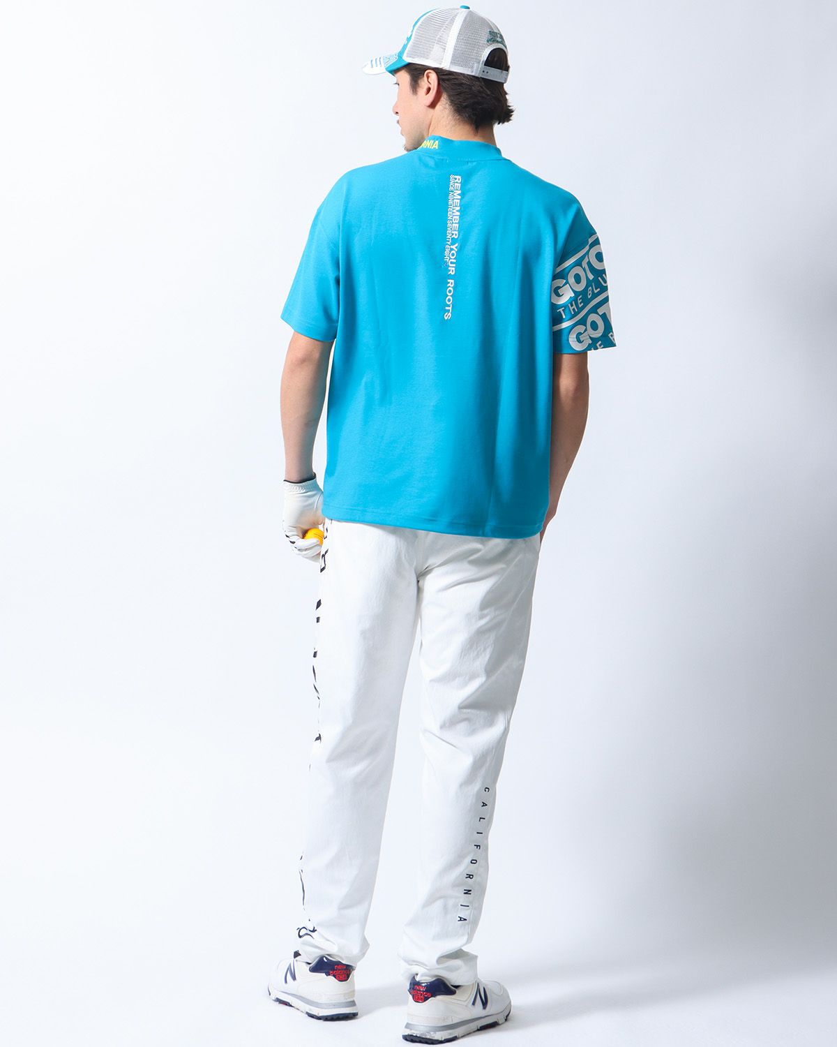 エメラルドグリーン：180cm/70kg(Lサイズ着用)