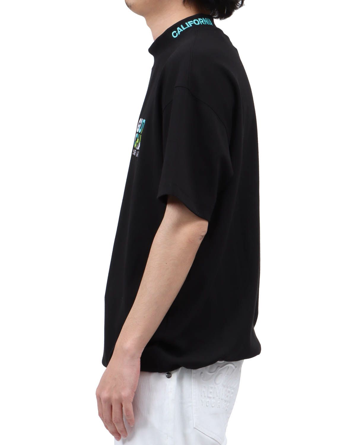 ブラック：173cm63kg(Lサイズ着用)