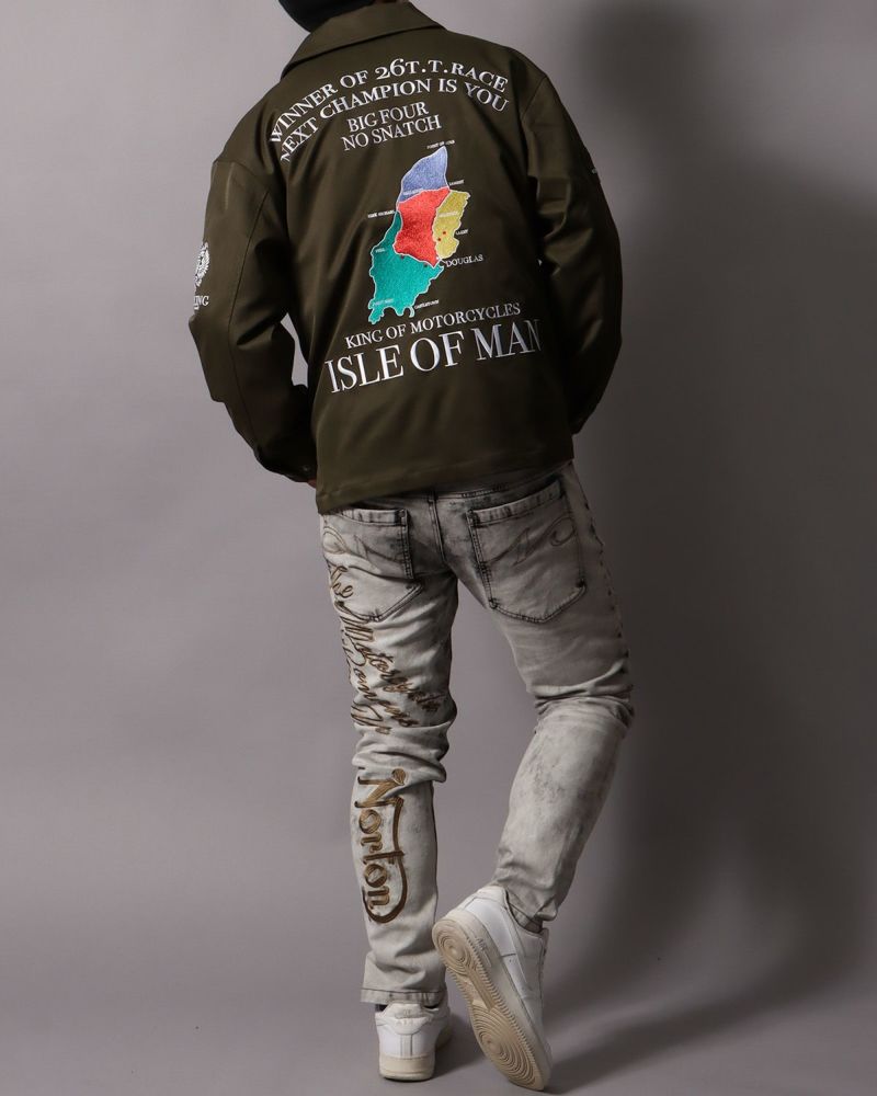 カーキ：178cm/75kg(XLサイズ着用)