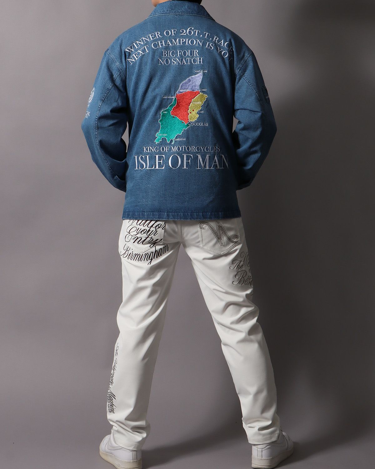 インディゴ：178cm/75kg(XLサイズ着用)