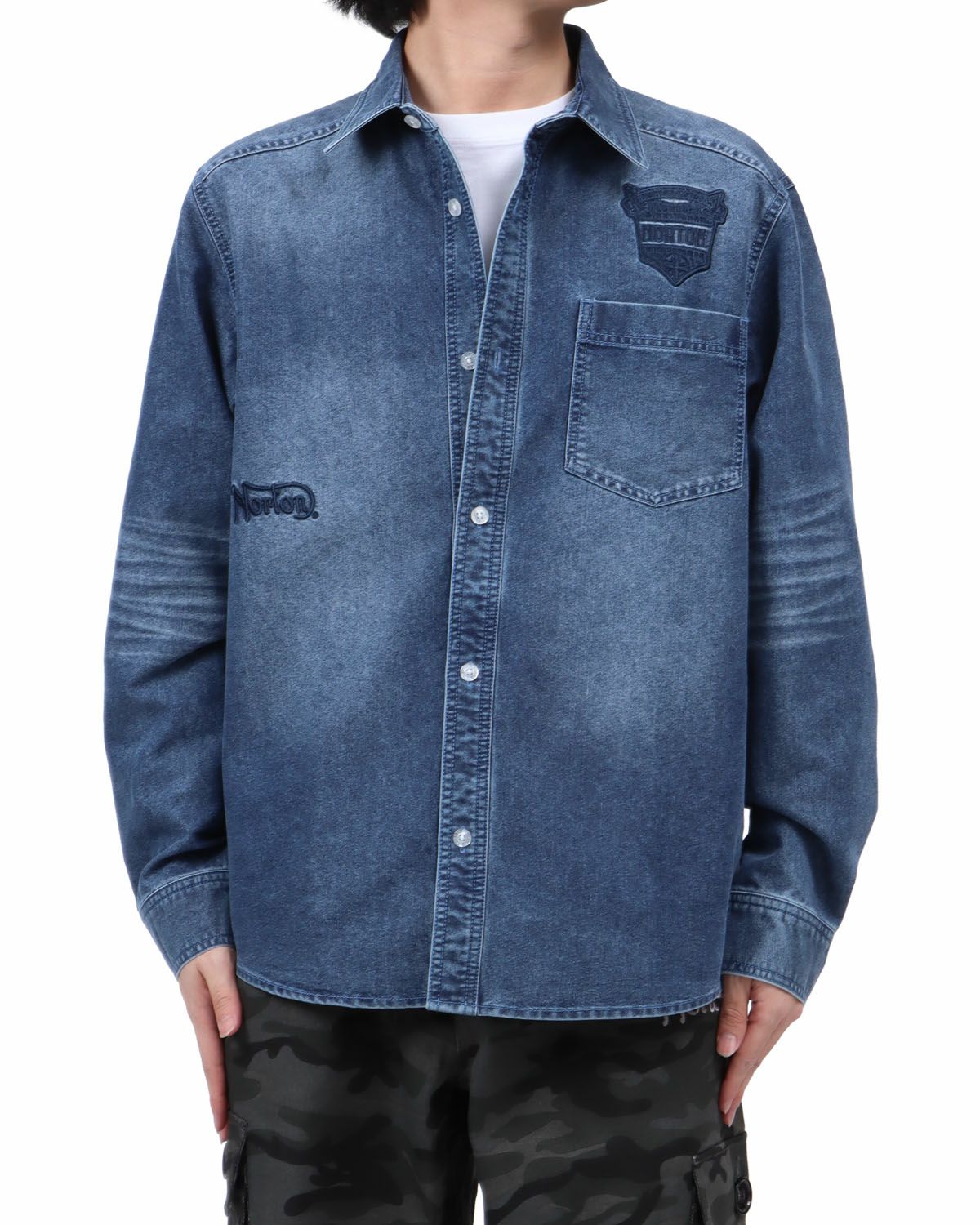 インディゴ：173cm63kg(Lサイズ着用)