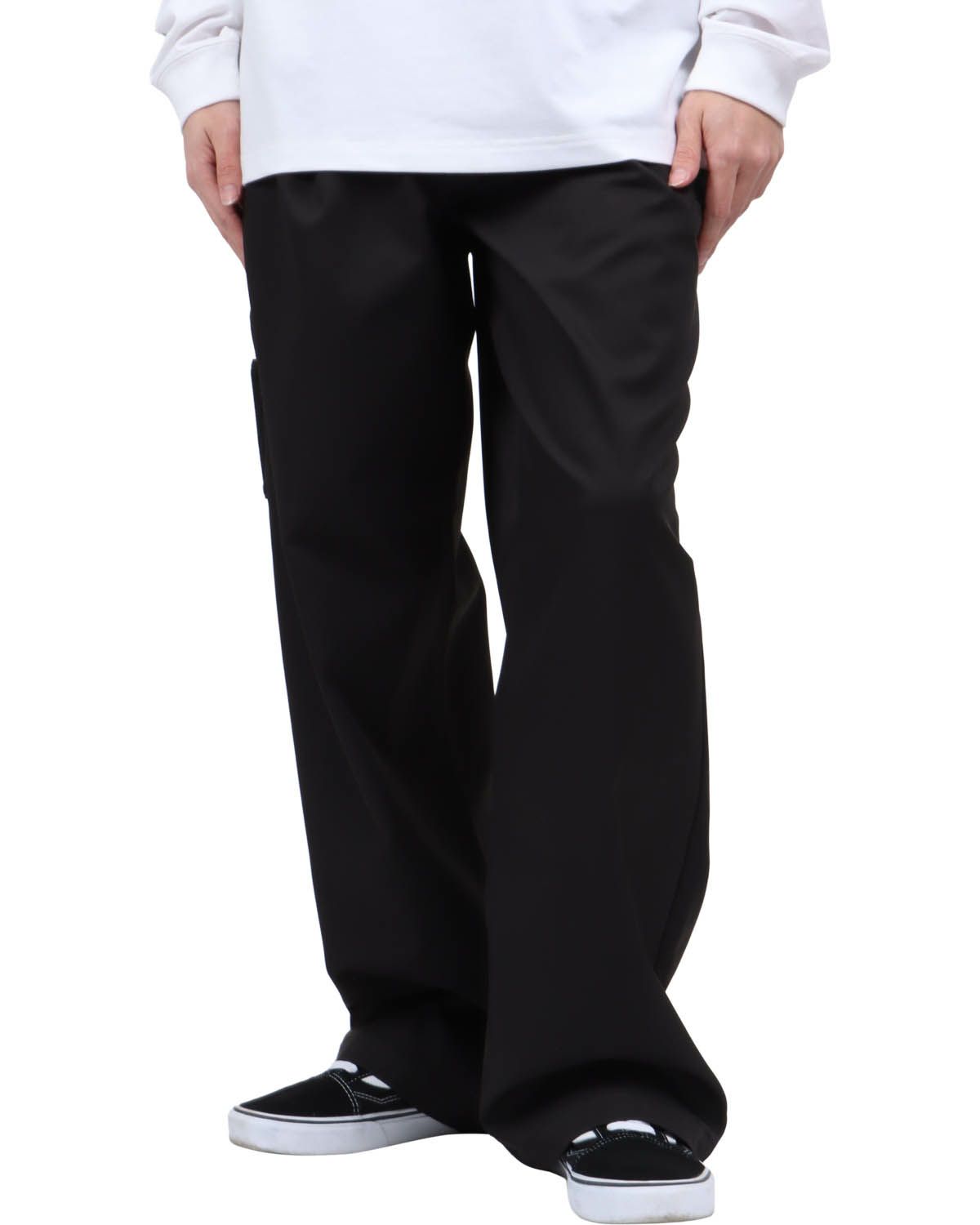 ブラック：173cm63kg(Lサイズ着用)