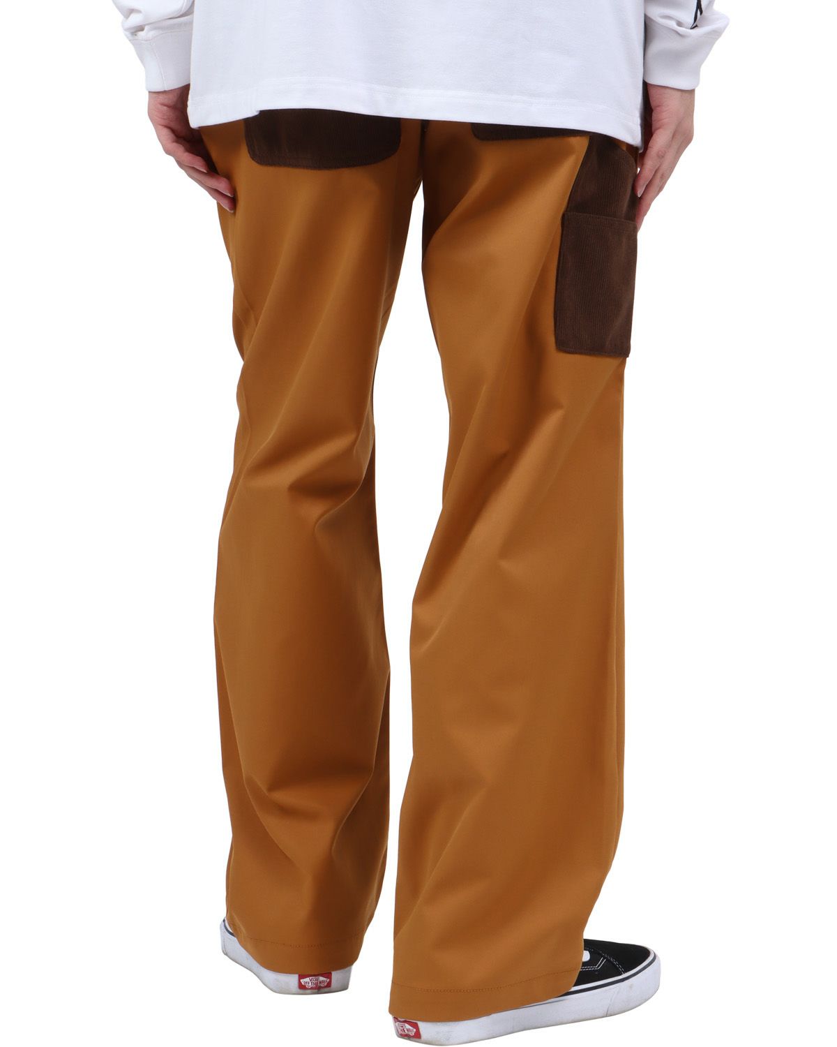 キャメル：173cm63kg(Lサイズ着用)