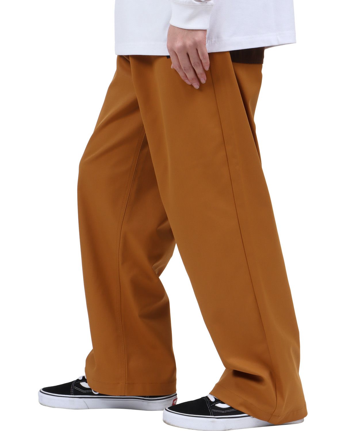 キャメル：173cm63kg(Lサイズ着用)