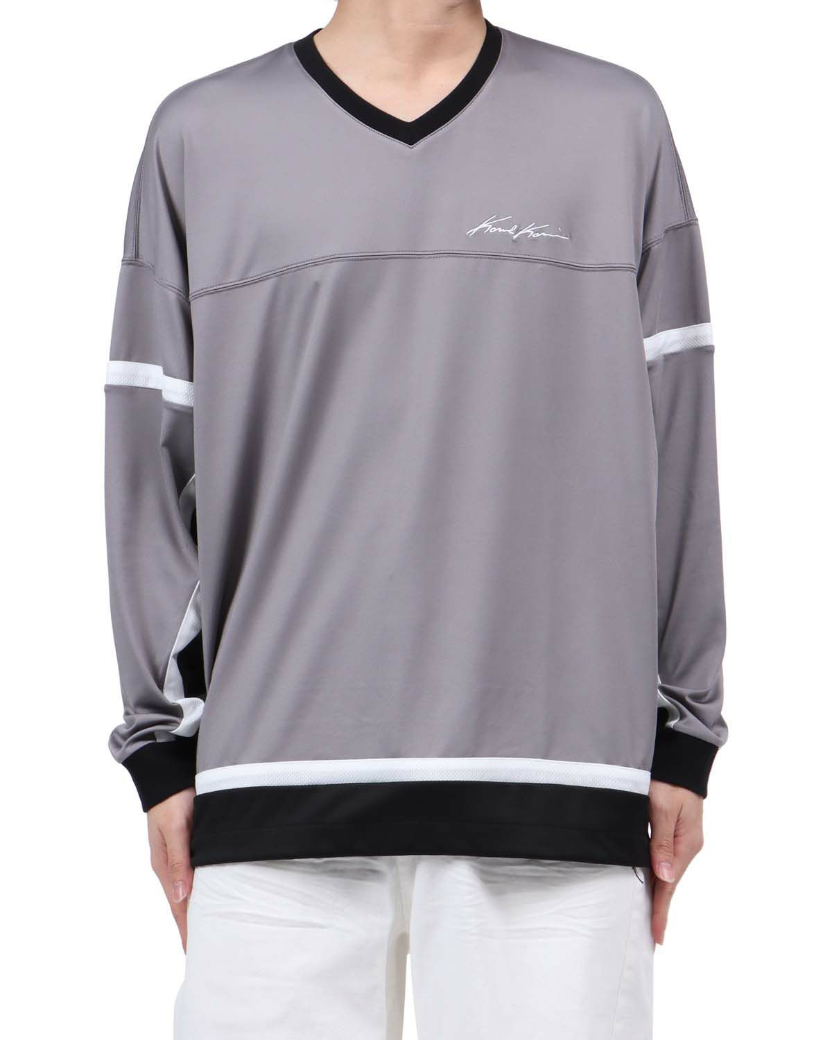 グレー：173cm63kg(Lサイズ着用)