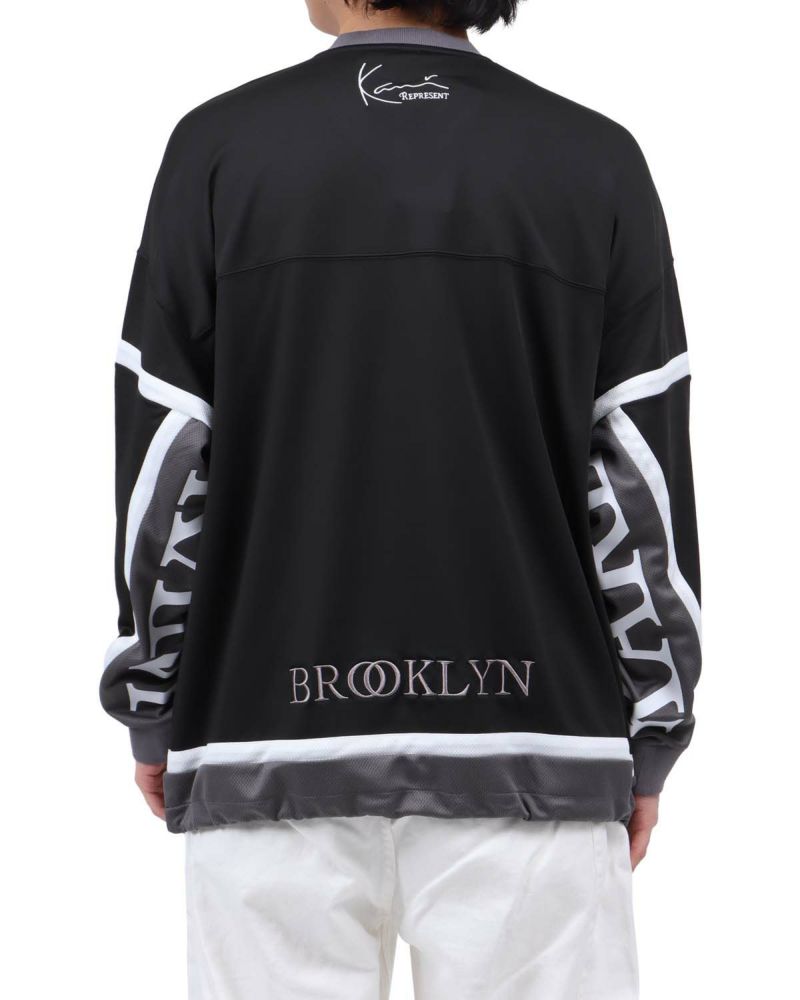 ブラック：173cm63kg(Lサイズ着用)