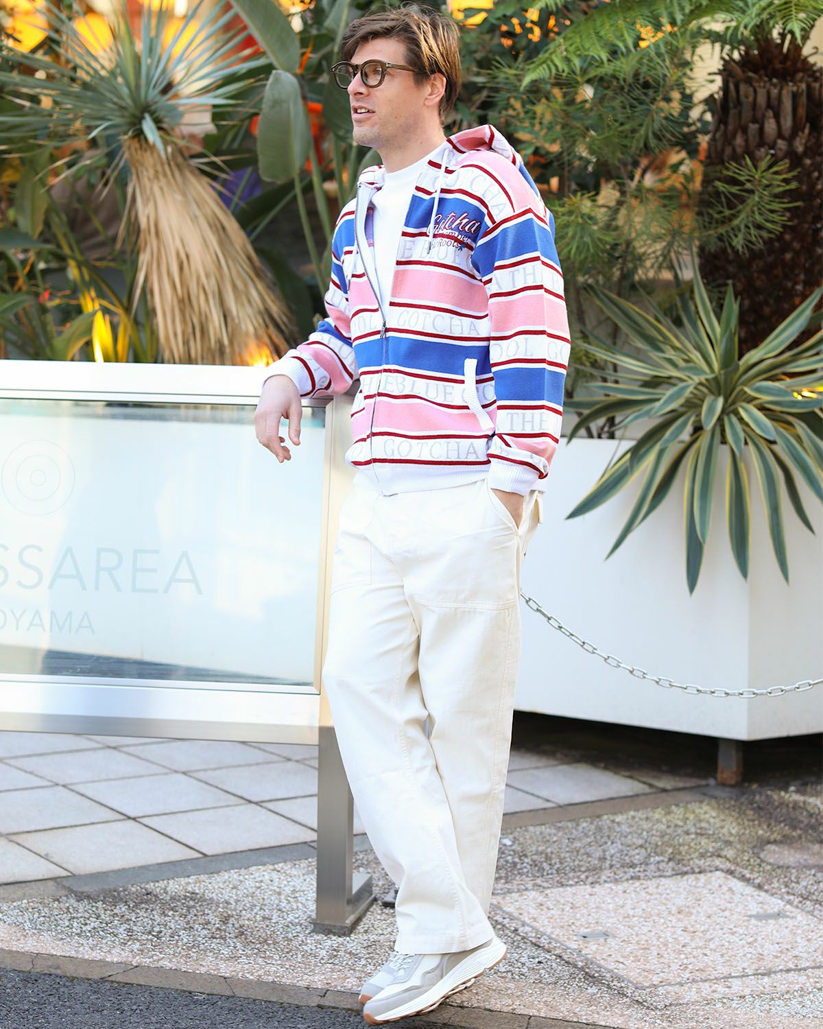 サーモンピンク：183cm/70kg(Lサイズ着用)