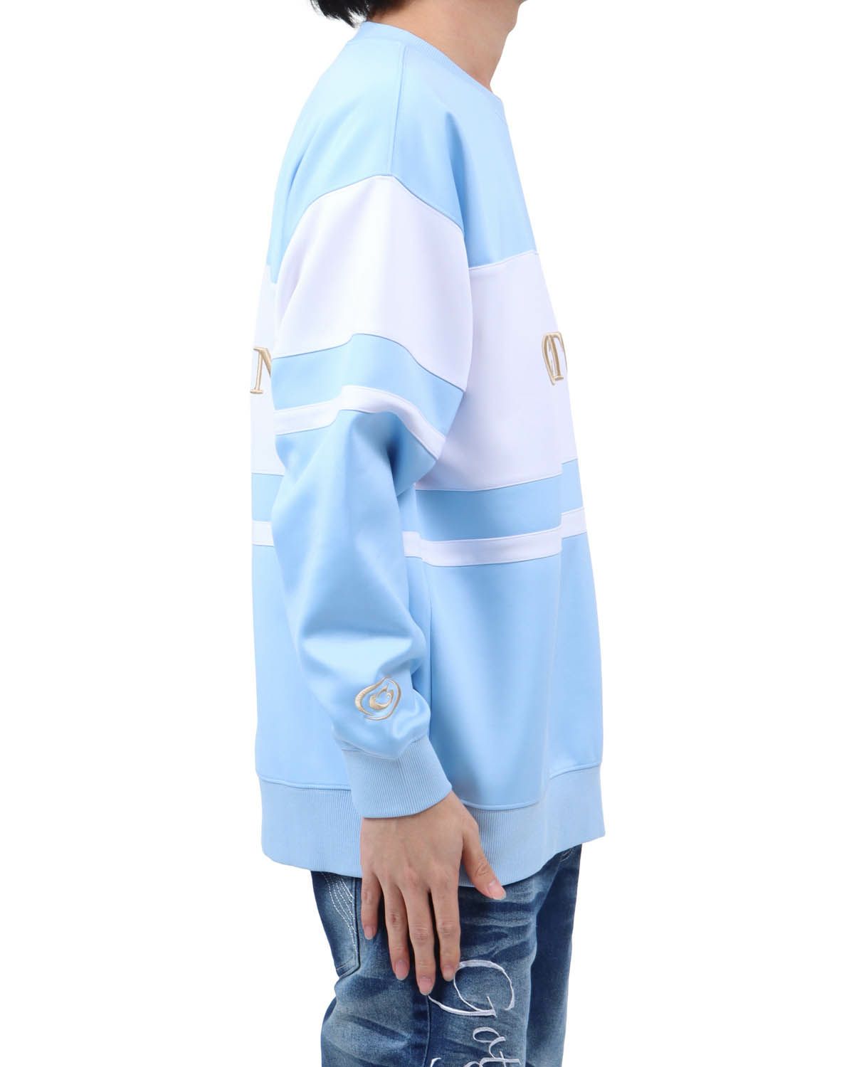 ライトブルー：173cm63kg(Lサイズ着用)