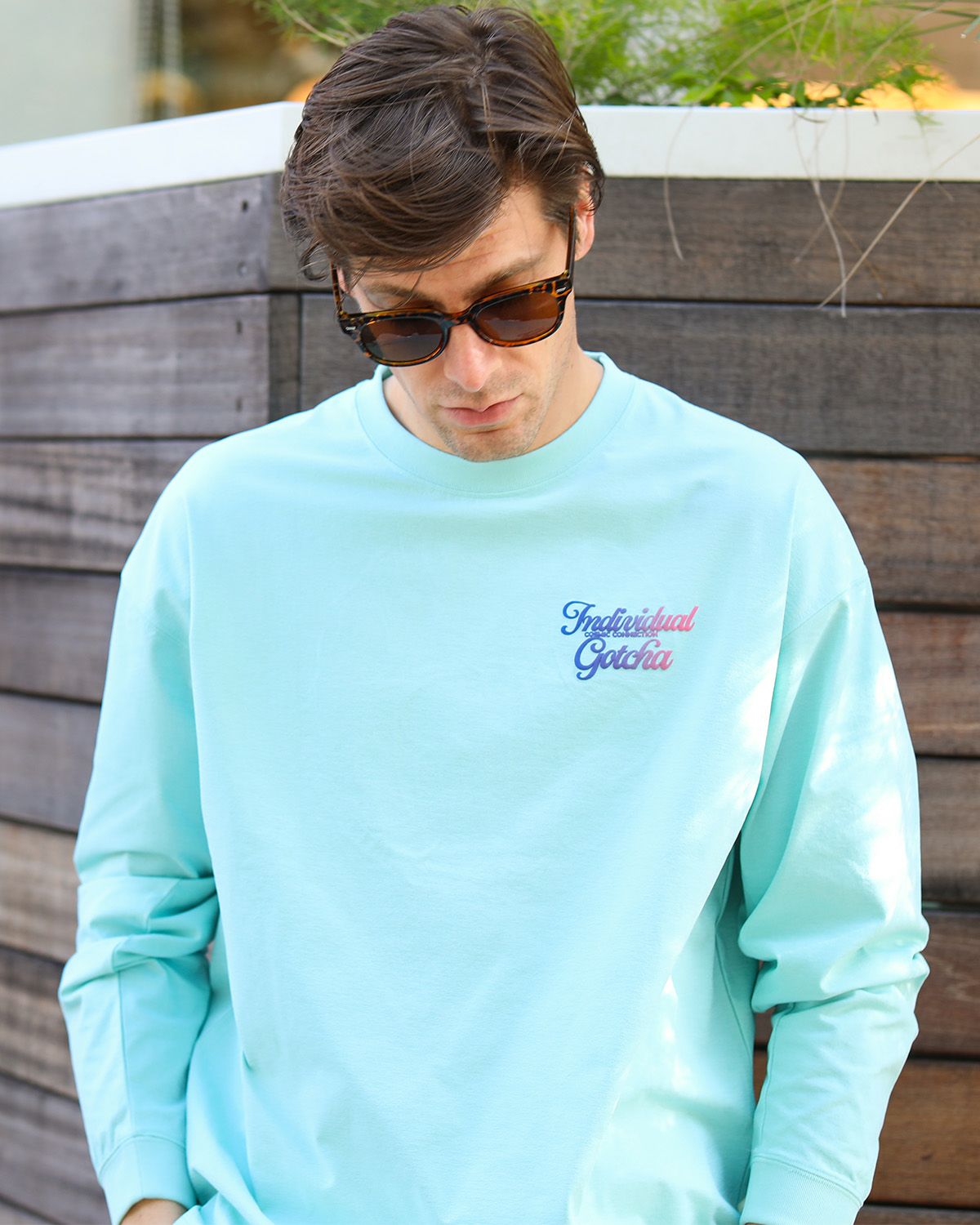 ミントグリーン：183cm/70kg(Lサイズ着用)