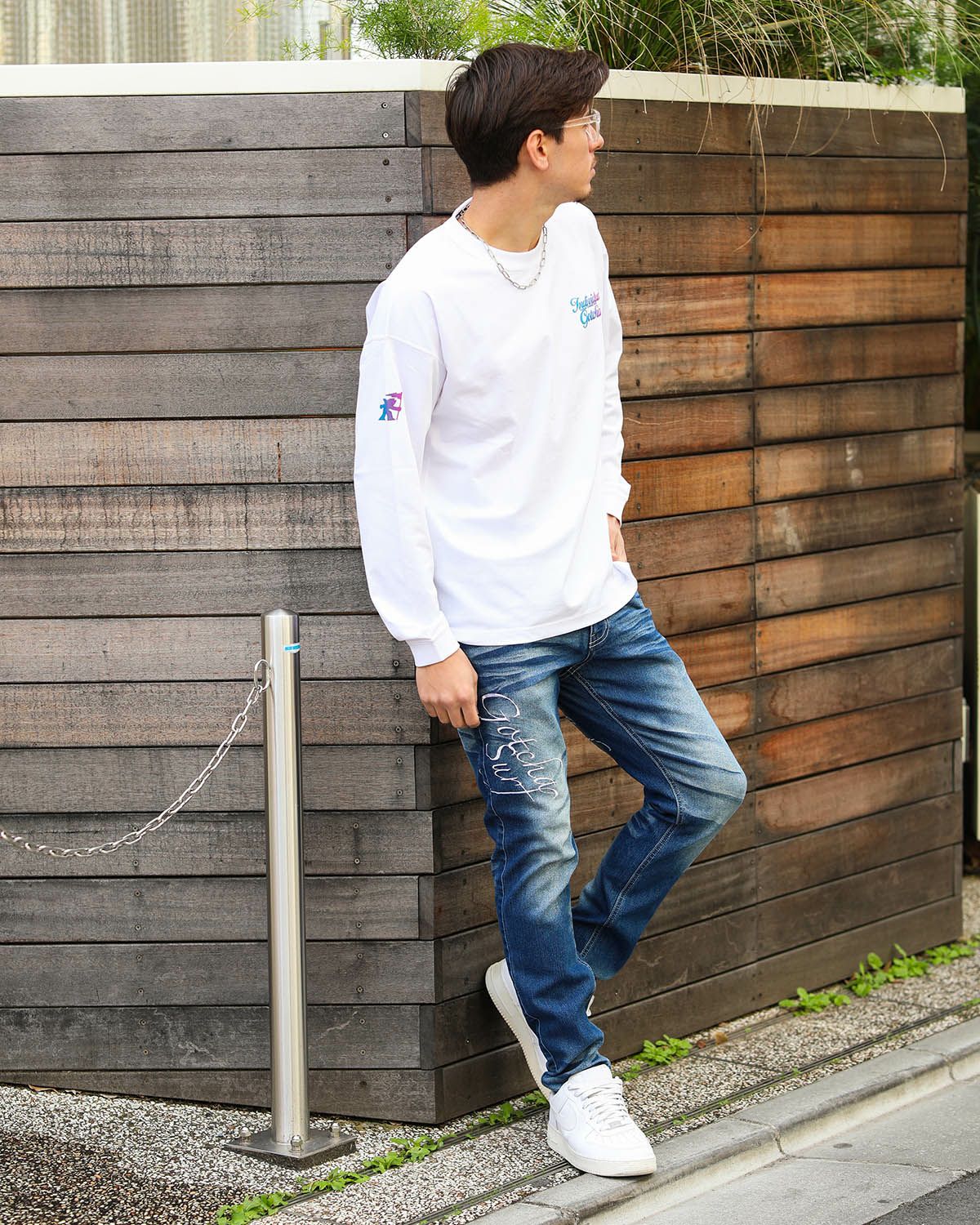 ホワイト：180cm/70kg(Lサイズ着用)