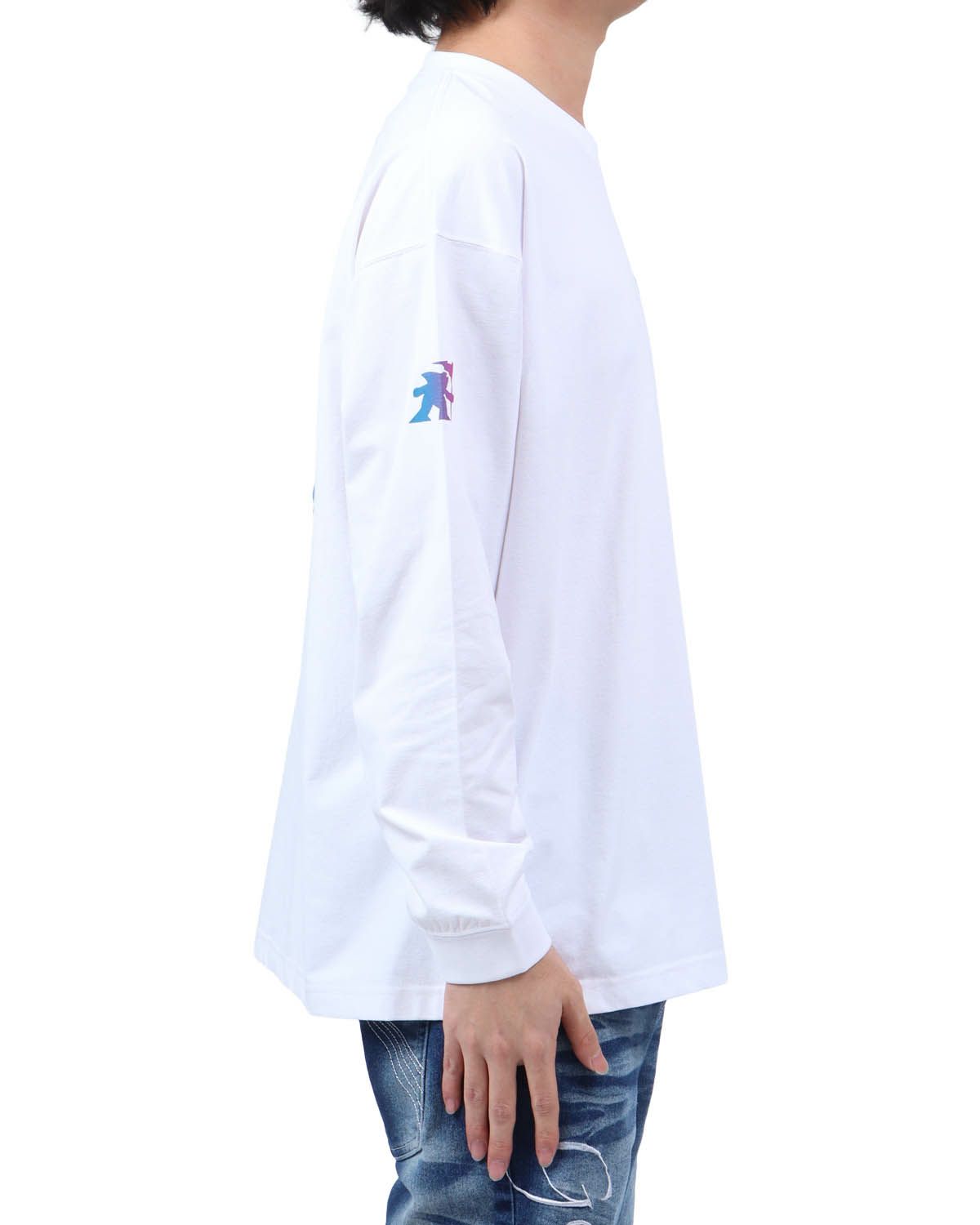 ホワイト：173cm63kg(Lサイズ着用)