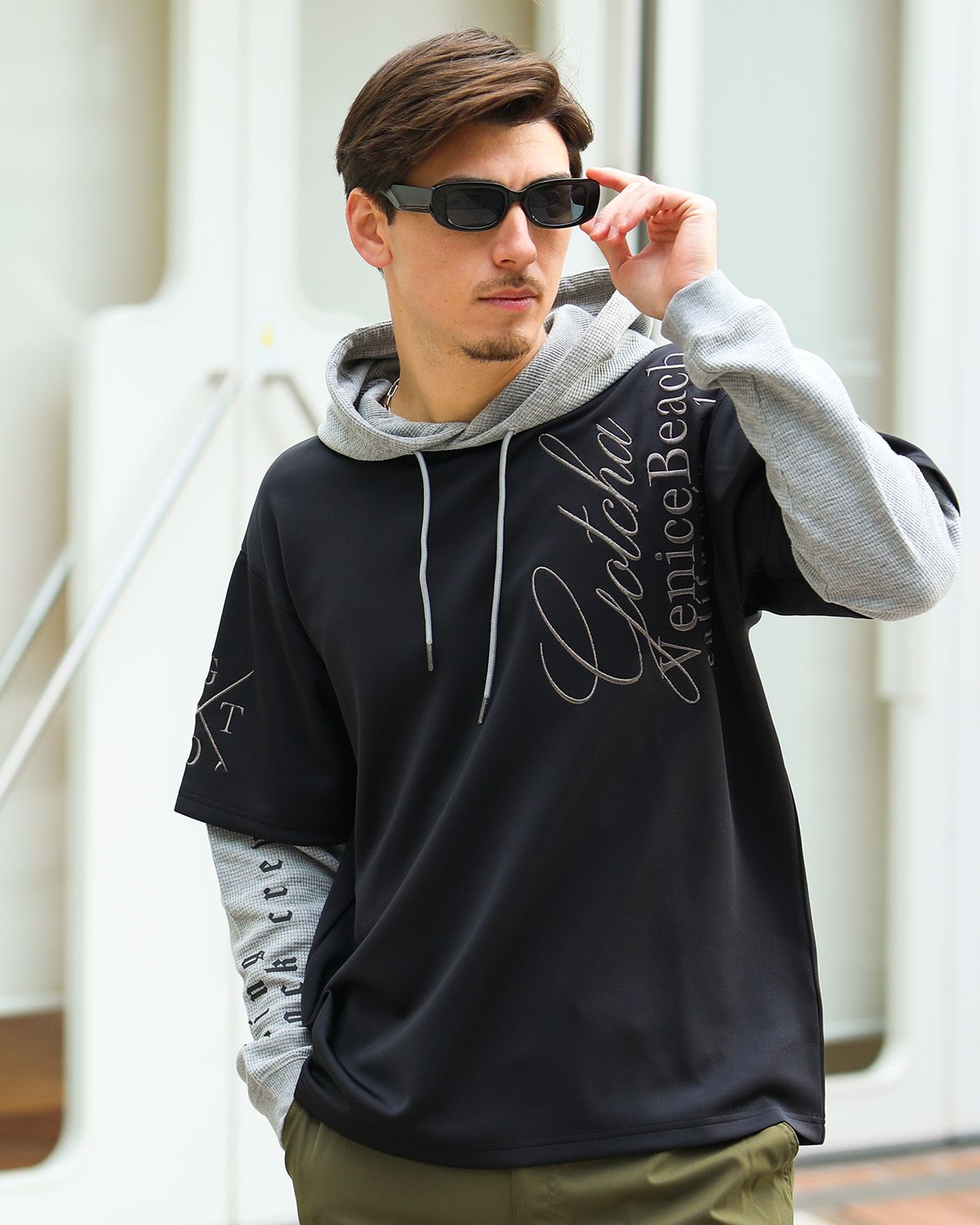 ブラック：180cm/70kg(Lサイズ着用)