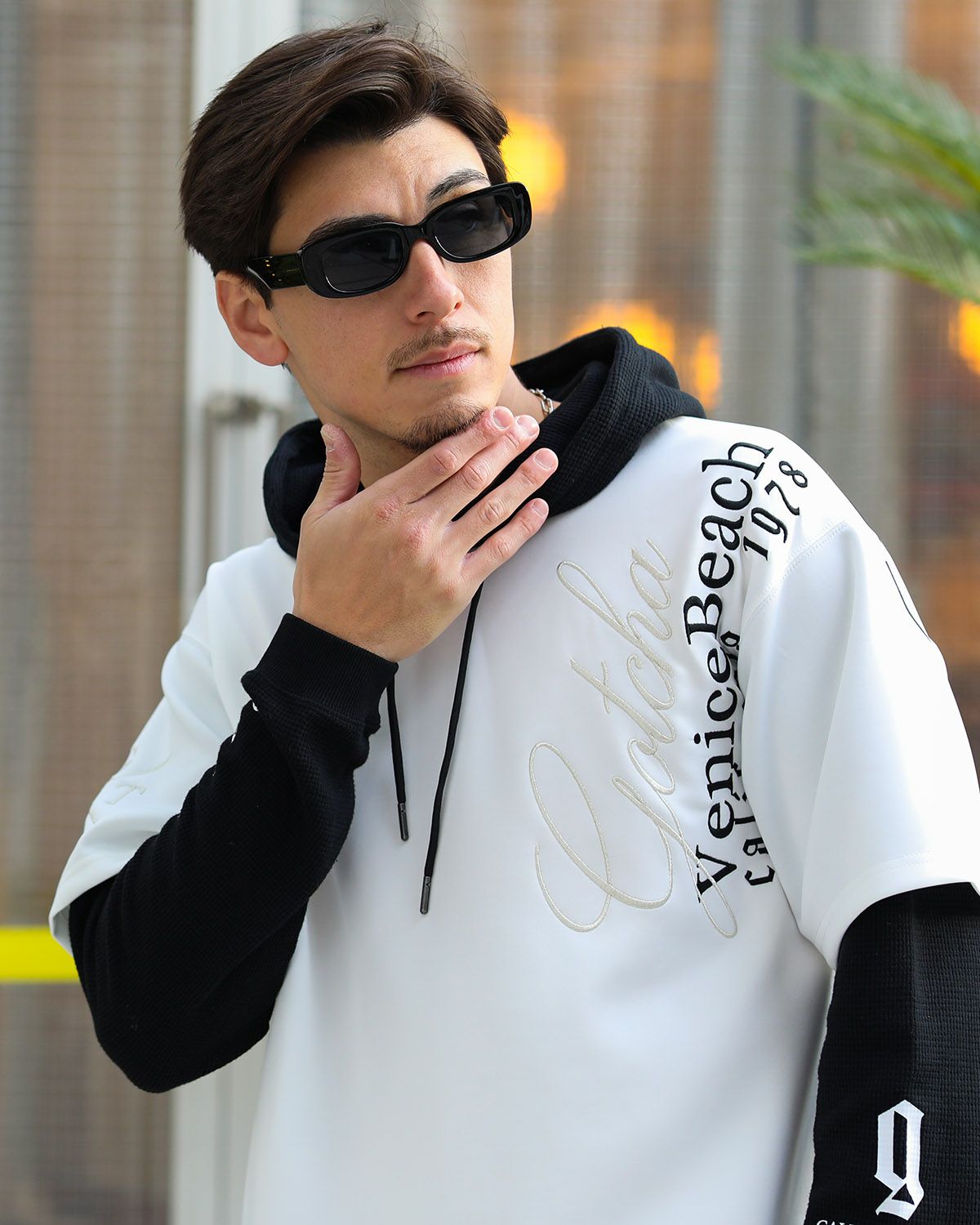 ホワイト：180cm/70kg(Lサイズ着用)