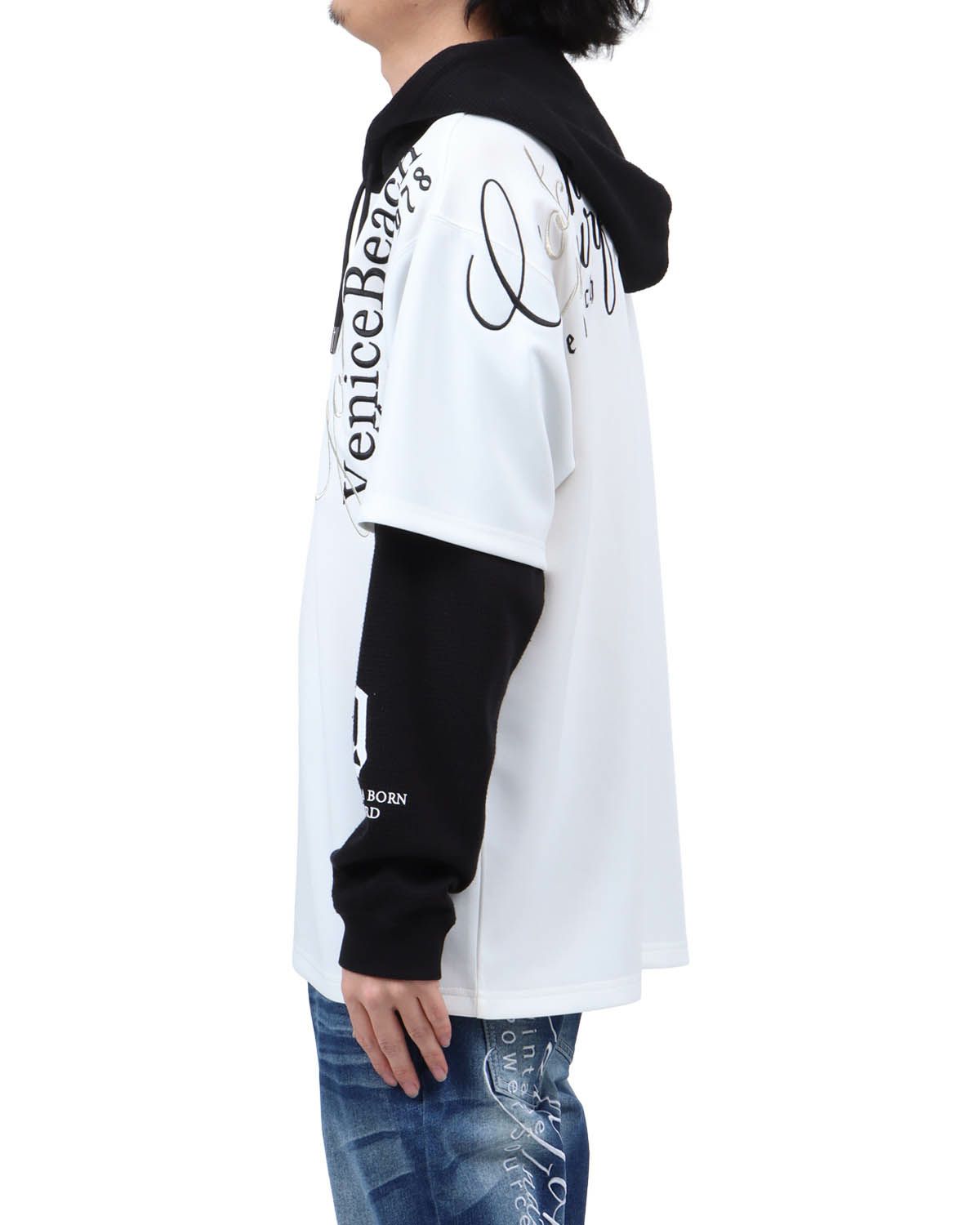 ホワイト：173cm63kg(Lサイズ着用)