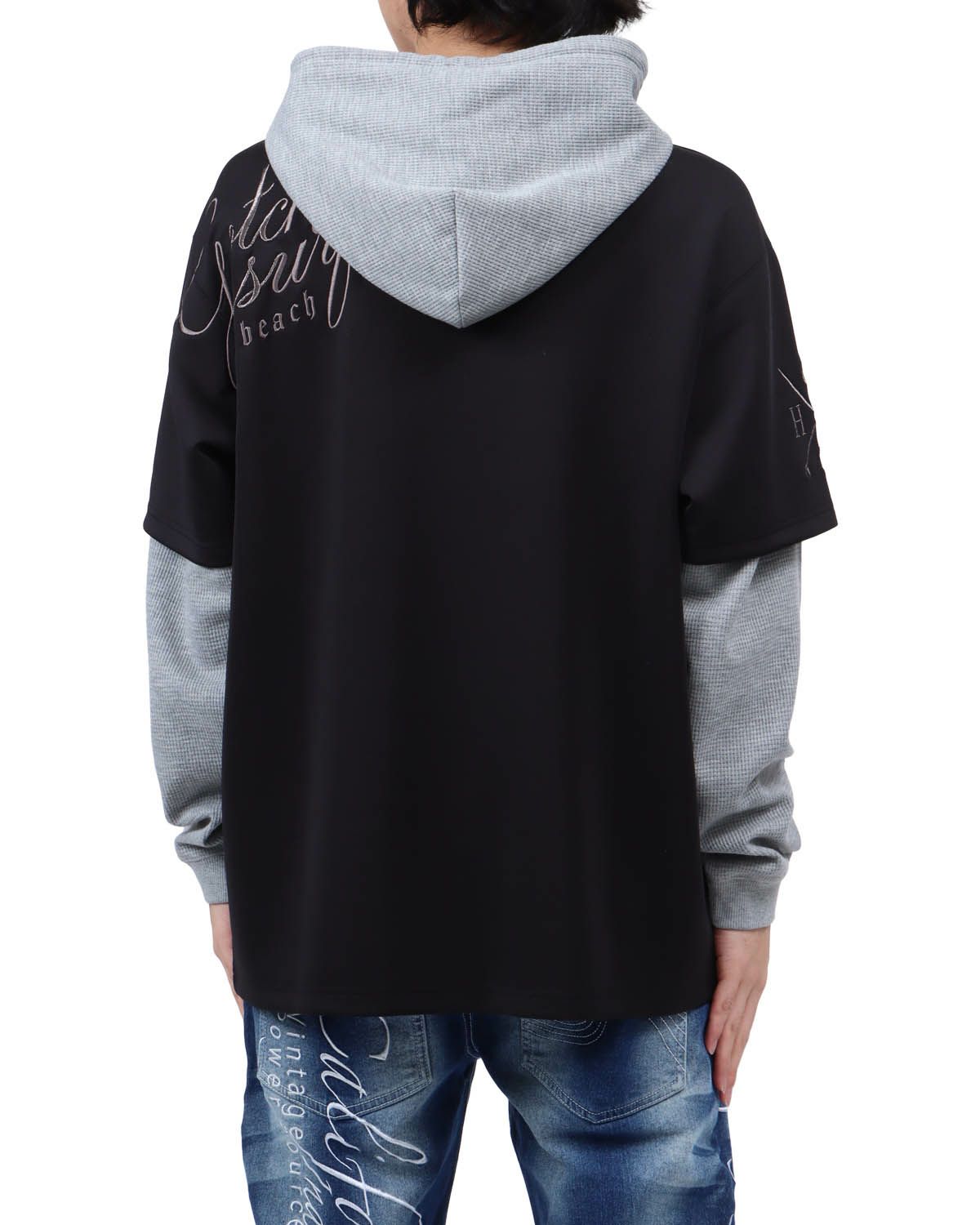 ブラック：173cm63kg(Lサイズ着用)