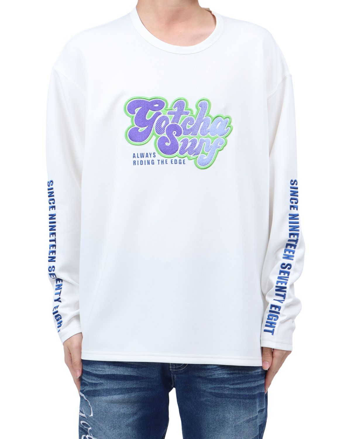 ホワイト：173cm63kg(Lサイズ着用)