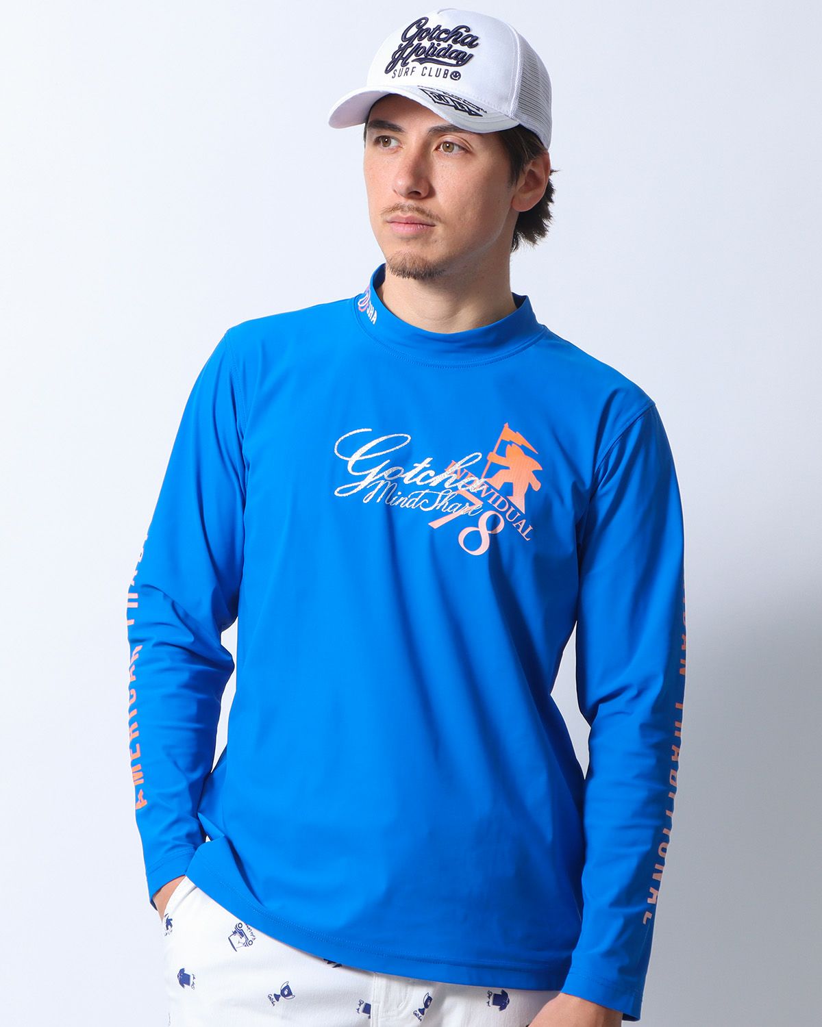 ロイヤルブルー：180cm/70kg(Lサイズ着用)