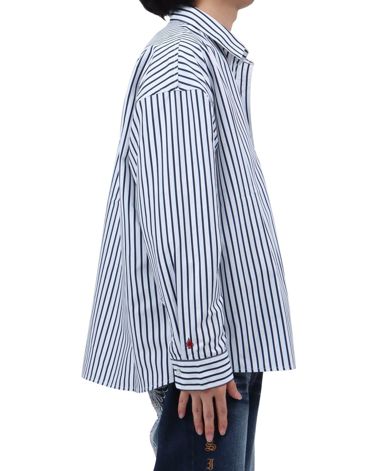 ホワイト：173cm63kg(Lサイズ着用)