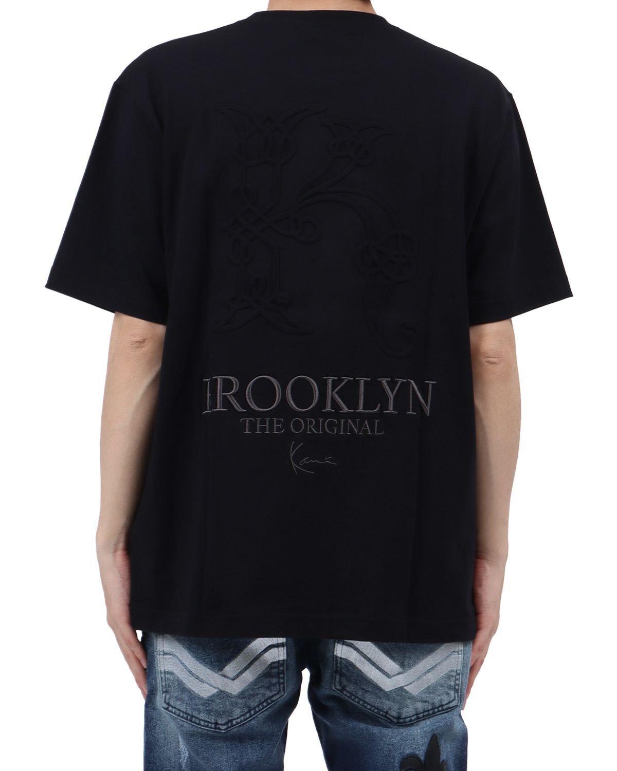 ブラック：173cm63kg(Lサイズ着用)